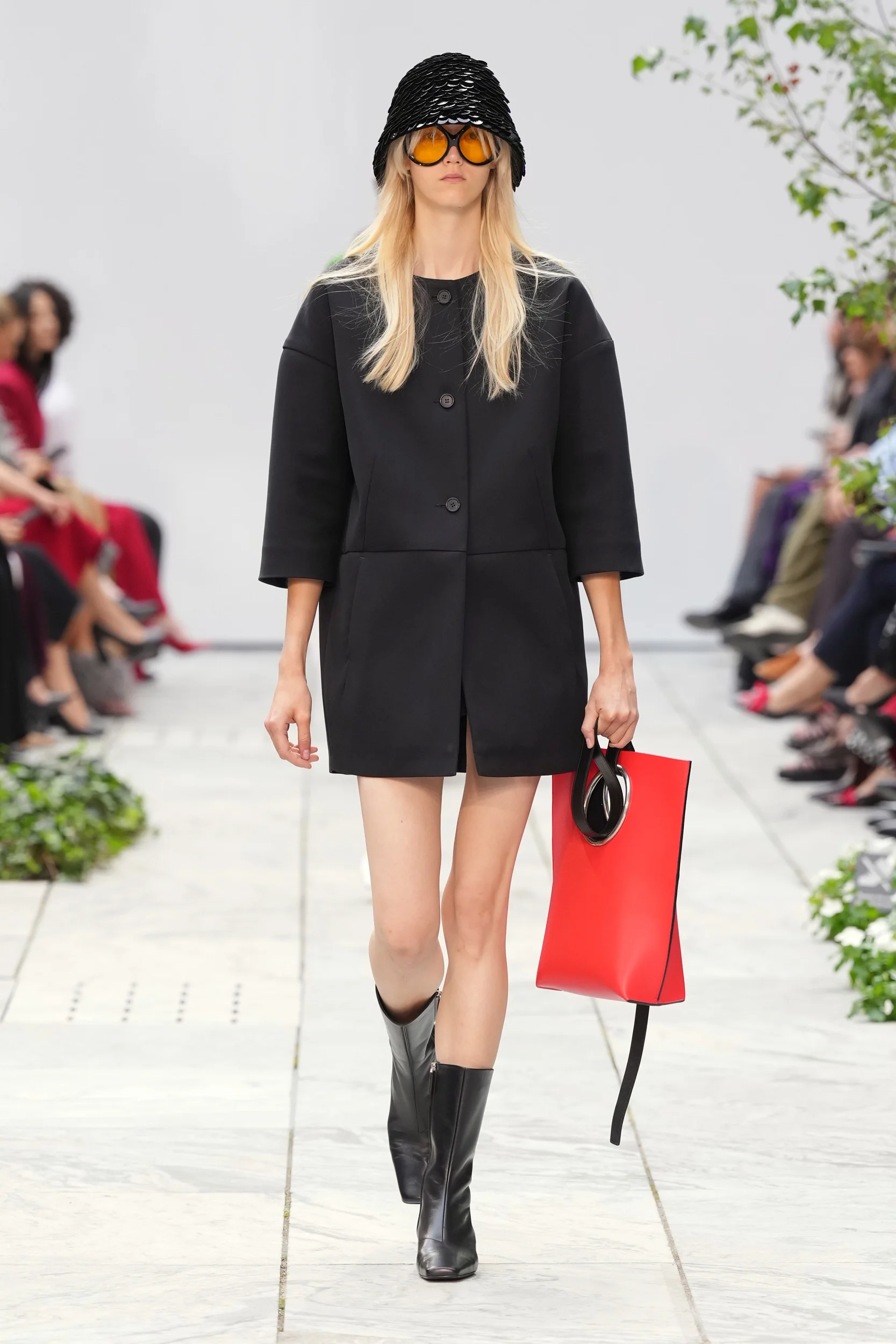 2027年春夏コレクション_MICHAEL KORS COLLECTION(マイケル・コース コレクション)_モデル_8