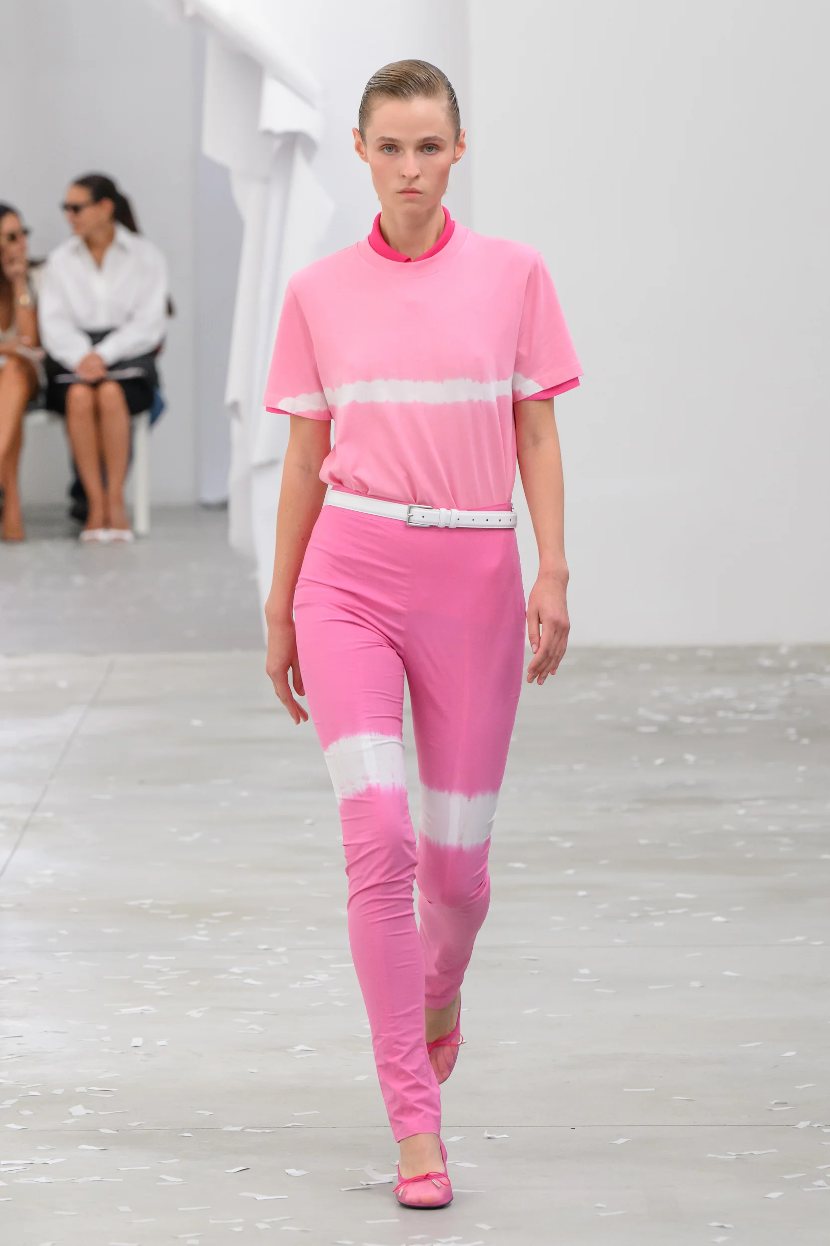 2027年春夏コレクション_MSGM(エムエスジーエム)_モデル_3
