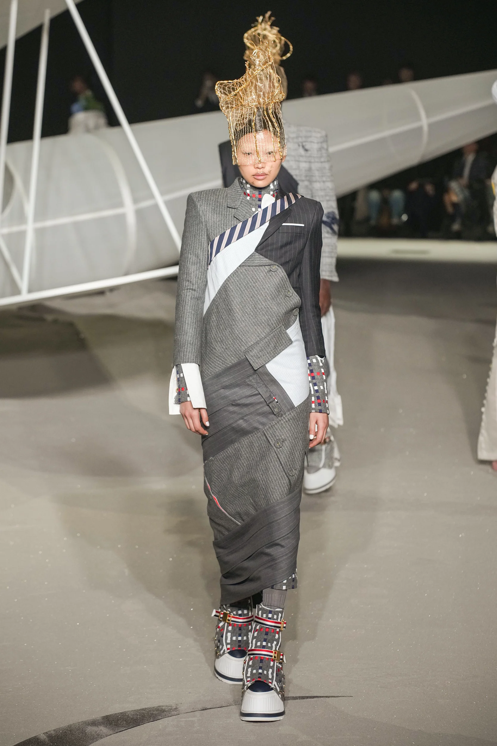 2023-24年秋冬コレクション_THOM BROWNE(トム ブラウン ニューヨーク)_モデル_58