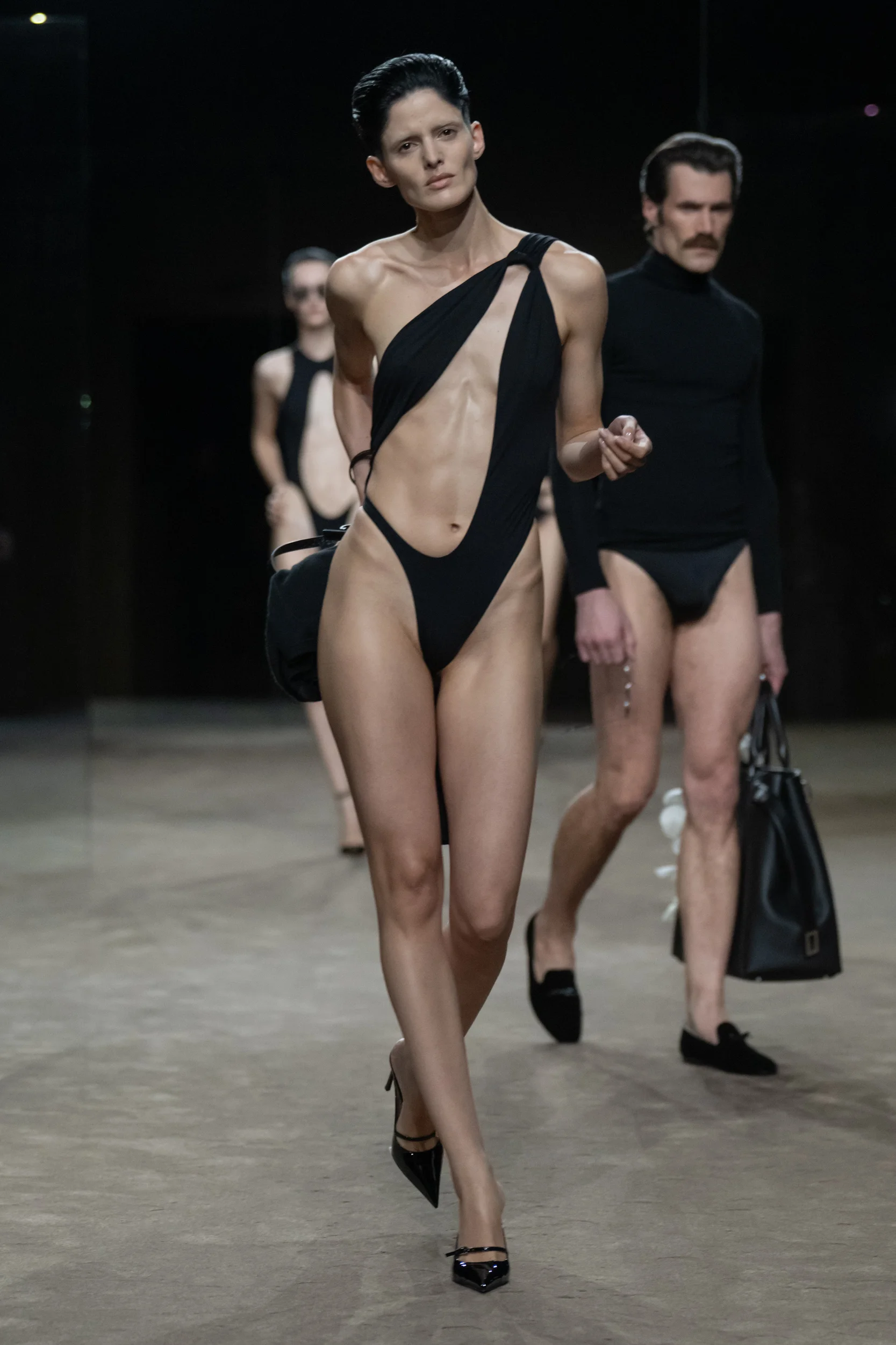 2027年春夏コレクション_TOM FORD(トム フォード)_モデル_61