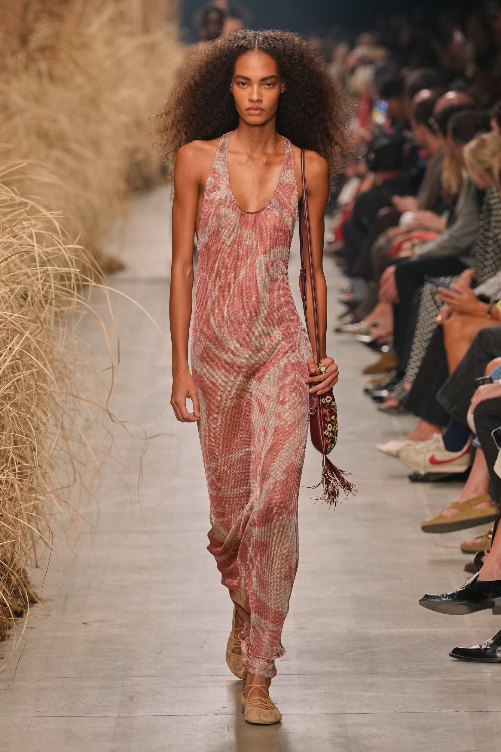 2027年春夏コレクション_ETRO(エトロ)_モデル_41