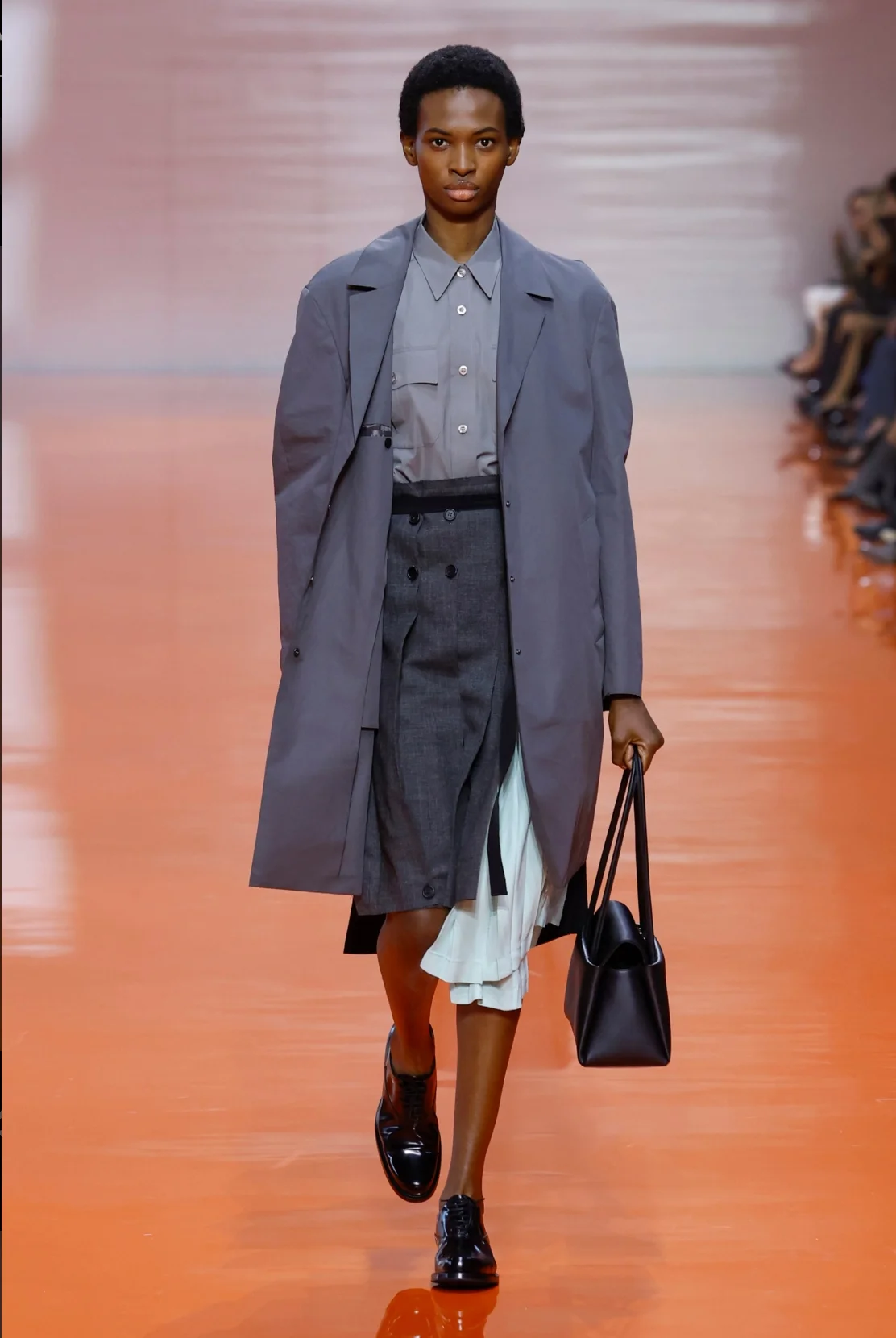 2026年春夏コレクション_PRADA(プラダ)_モデル_35