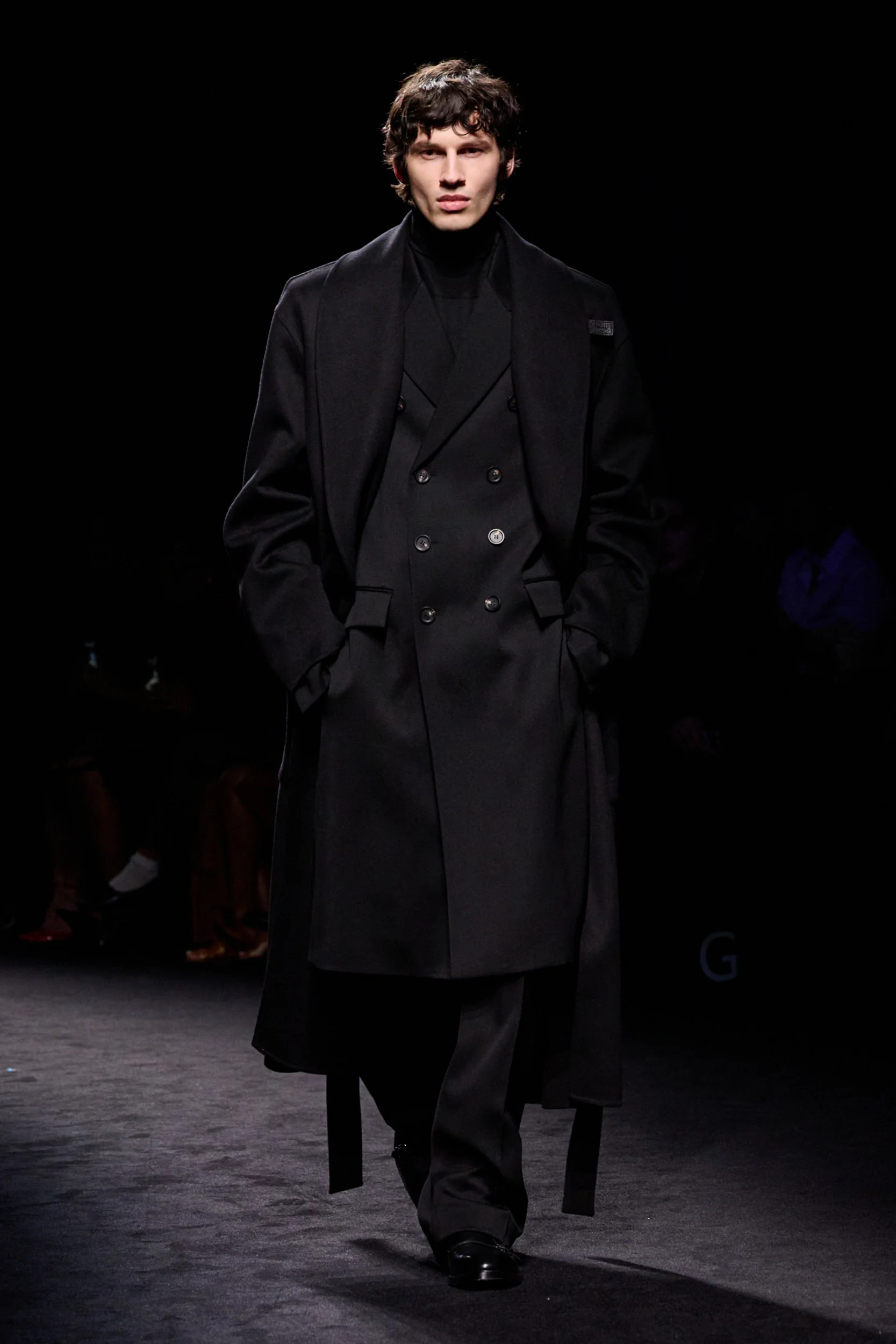 2026-27年秋冬コレクション_FERRAGAMO(フェラガモ)_モデル_60