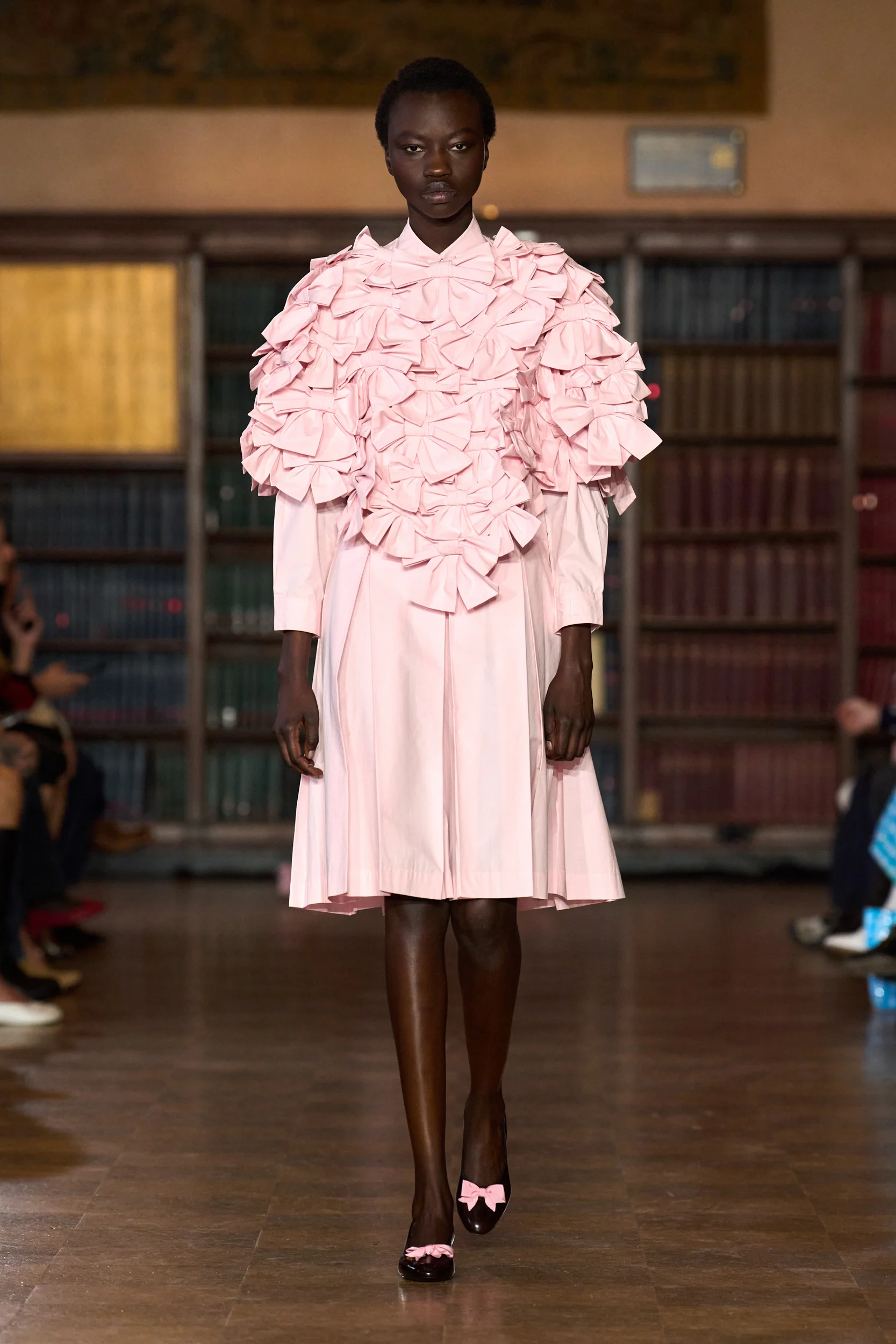 2026-27年秋冬コレクション_SANDY LIANG(サンディ・リアン)_モデル_31