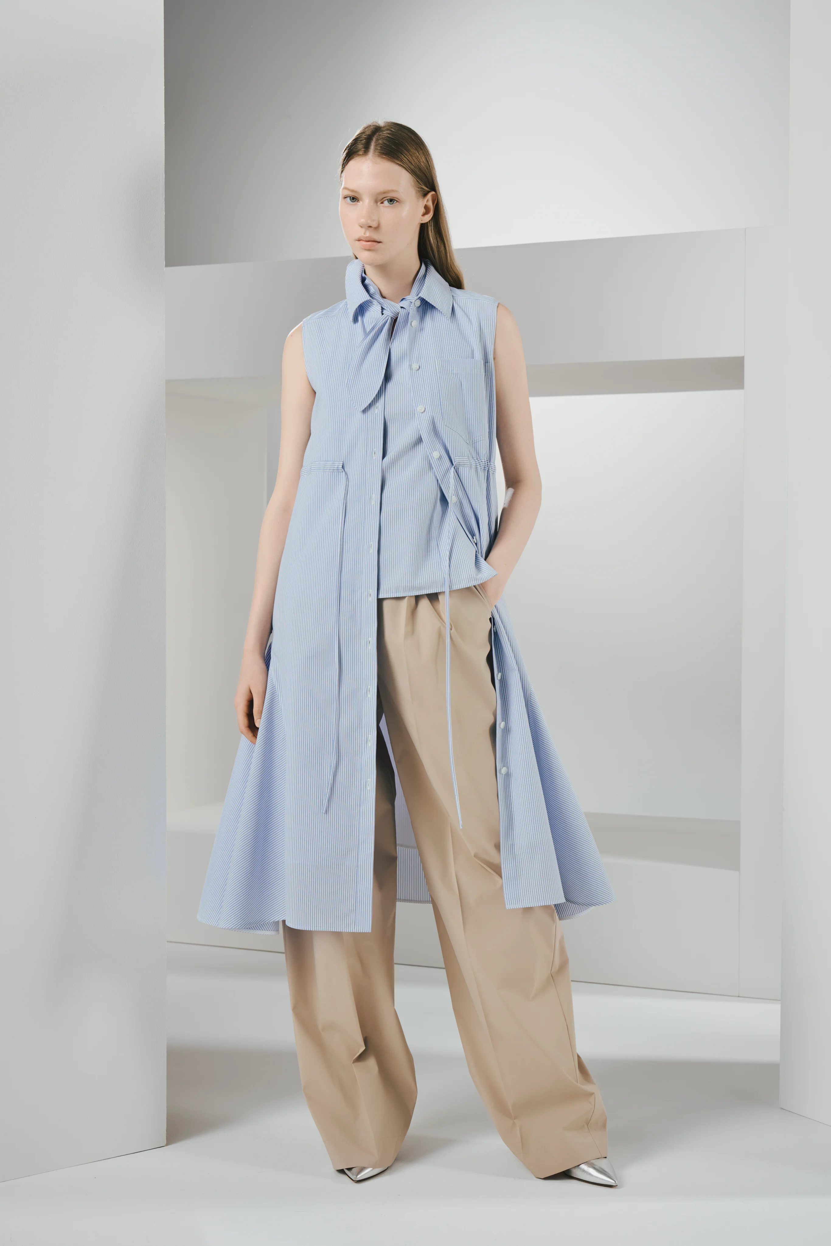 2026年春夏コレクション_ADEAM(アディアム)_モデル_15