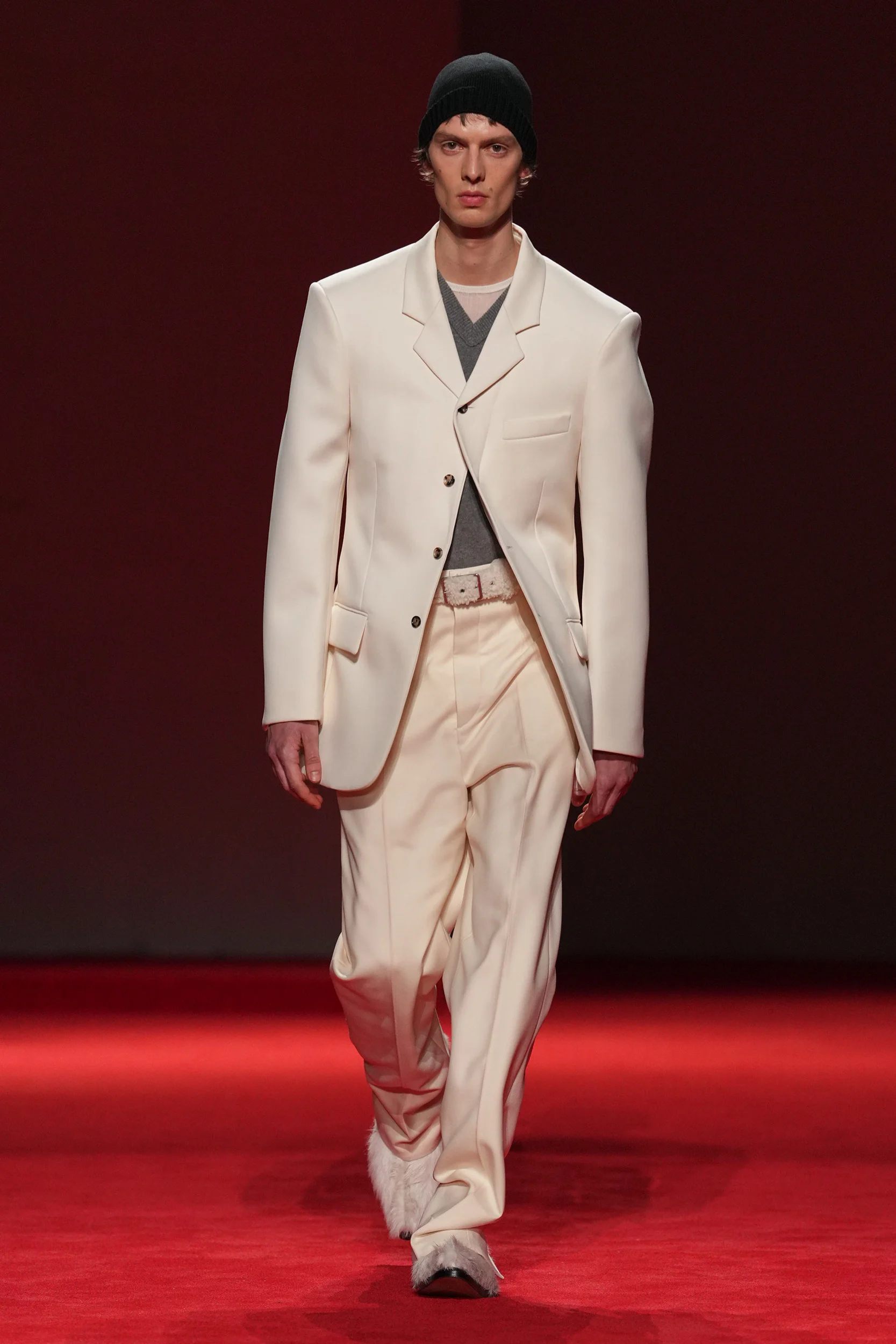 2026-27年秋冬コレクション_BOTTEGA VENETA(ボッテガ ヴェネタ)_モデル_20