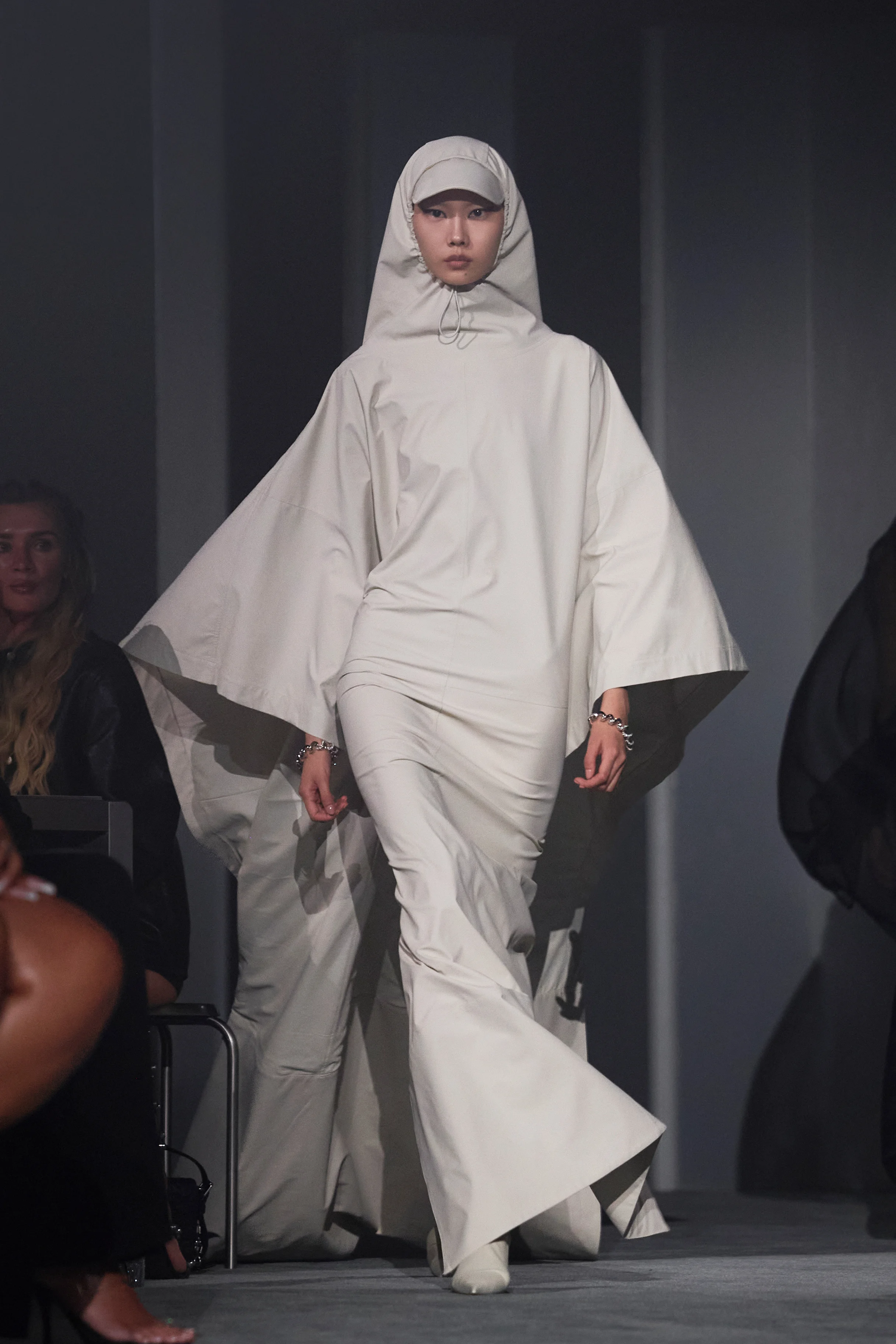 2026年春夏コレクション_ALEXANDER WANG(アレキサンダー ワン)_モデル_43