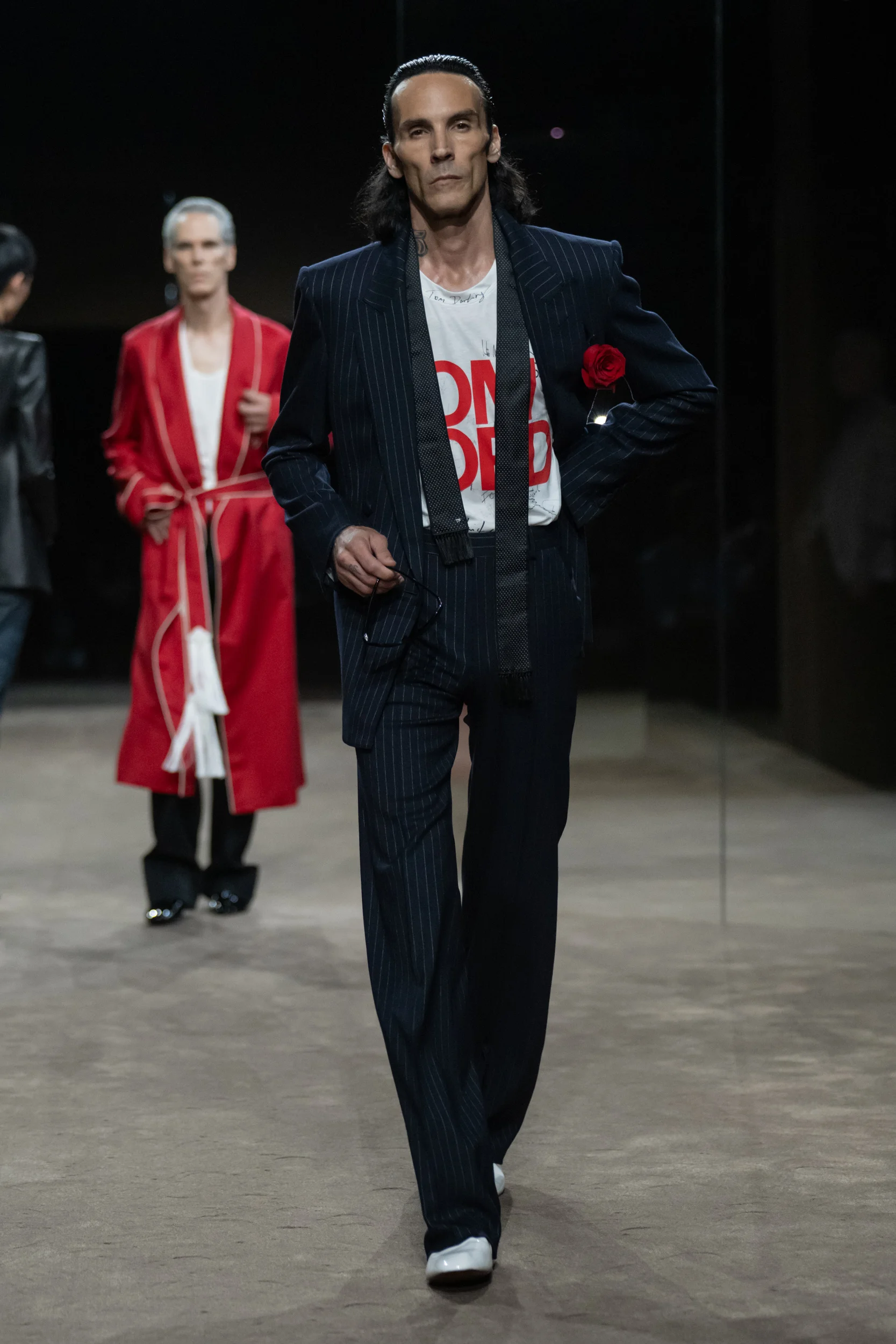 2027年春夏コレクション_TOM FORD(トム フォード)_モデル_43