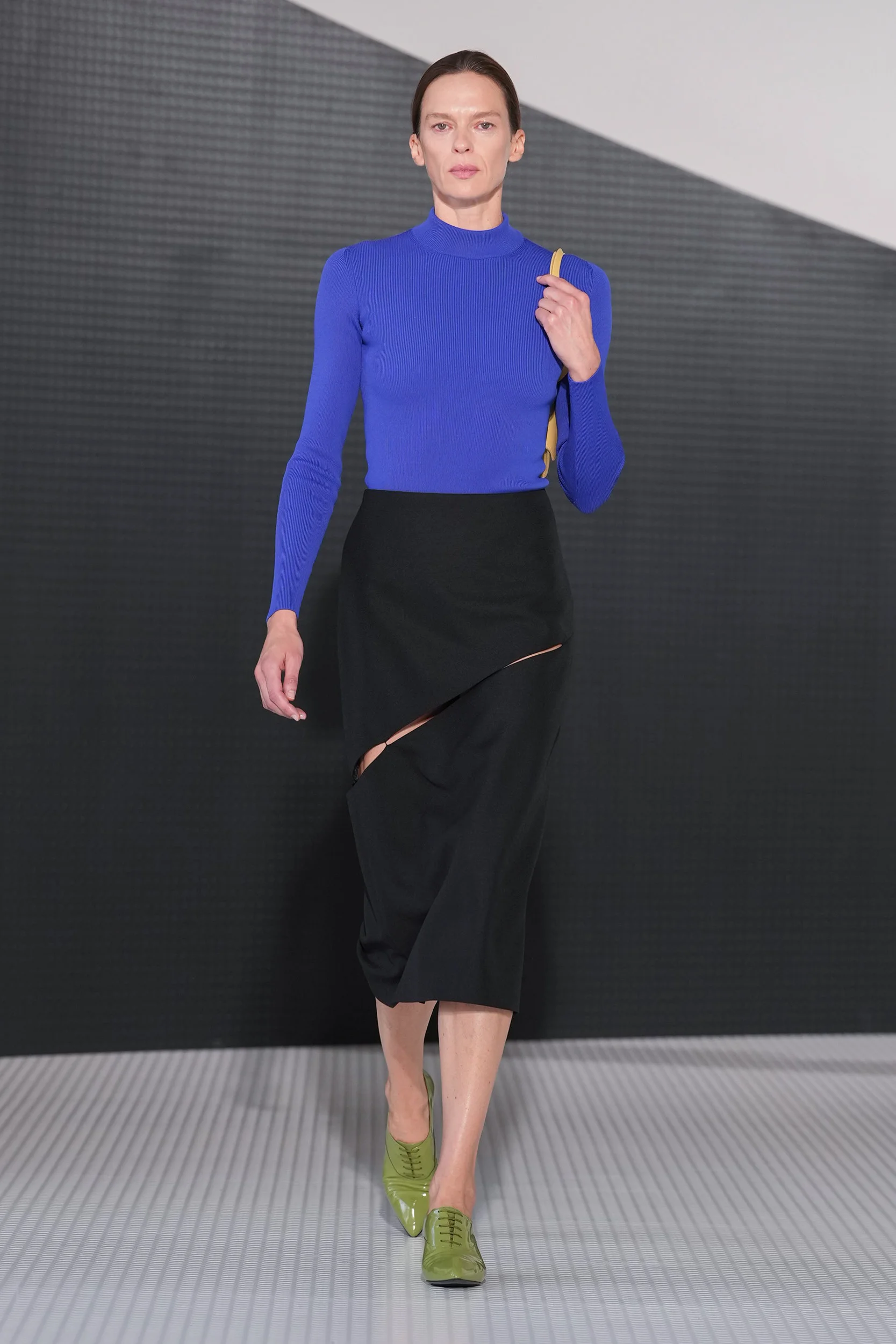 2026年春夏コレクション_JIL SANDER(ジル サンダー)_モデル_37