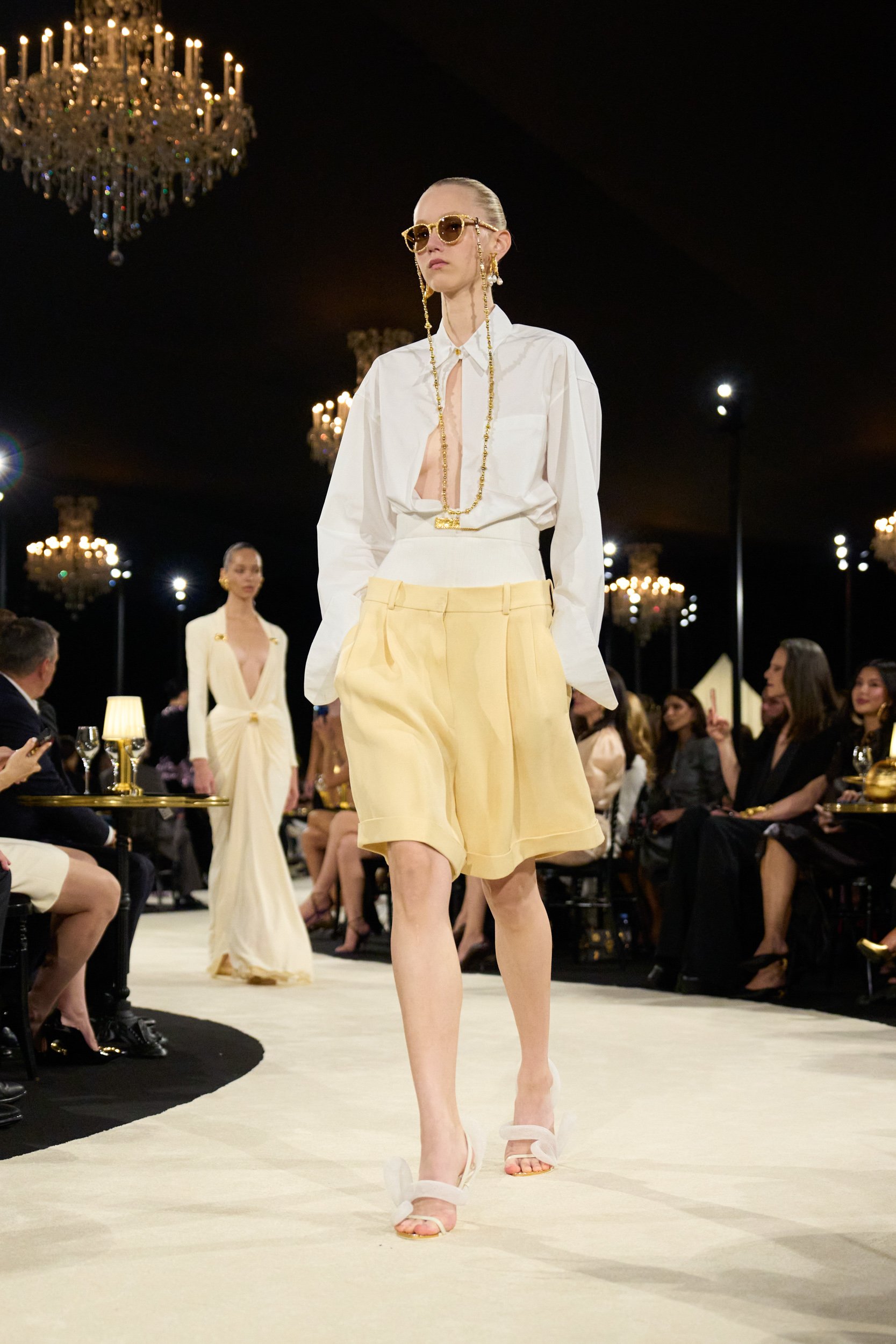 2027年春夏コレクション_SCHIAPARELLI(スキャパレリ)_モデル_41