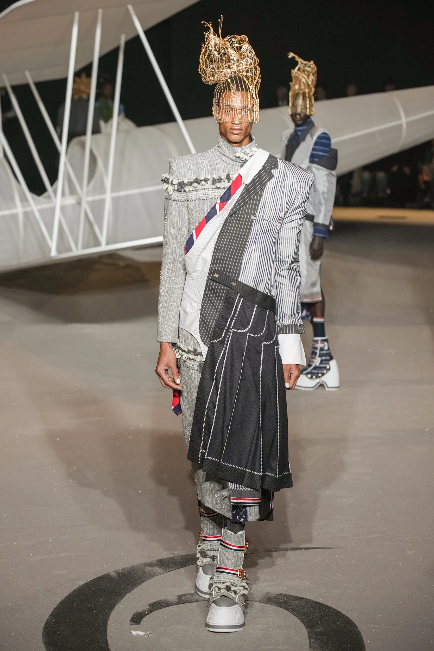 2023-24年秋冬コレクション_THOM BROWNE(トム ブラウン ニューヨーク)_モデル_60