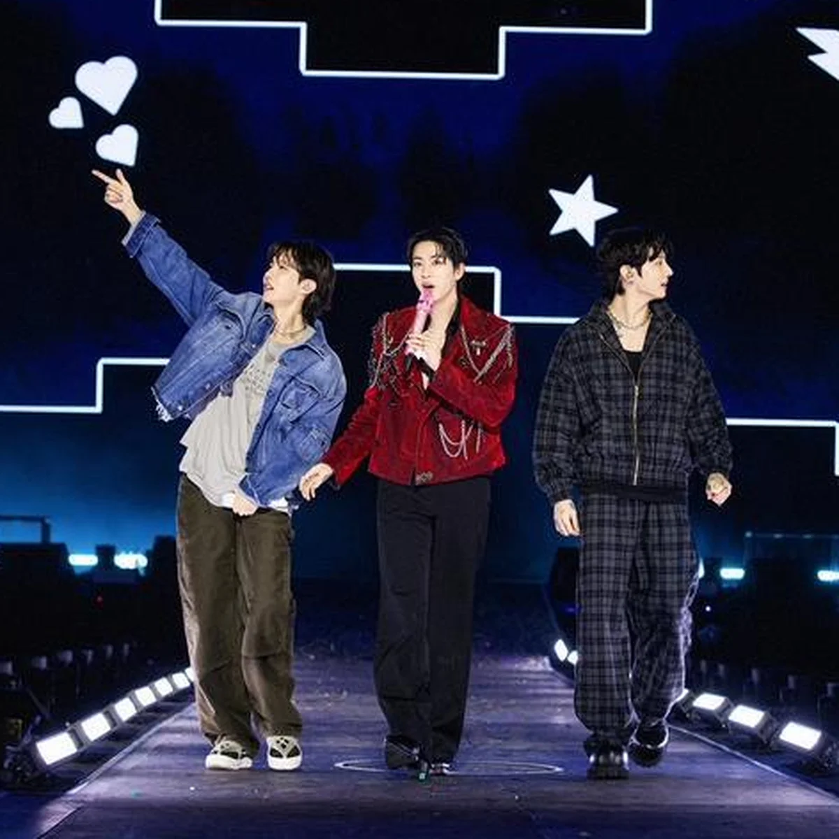 BTS  JINのソロ公演ファイナルに、J-HOPE＆JUNG KOOKがサプライズ登場！ ARMY思いのJINの愛をたっぷり感じるライブをレポート 　#RUNSEOKJIN_EP.TOUR_ENCORE 