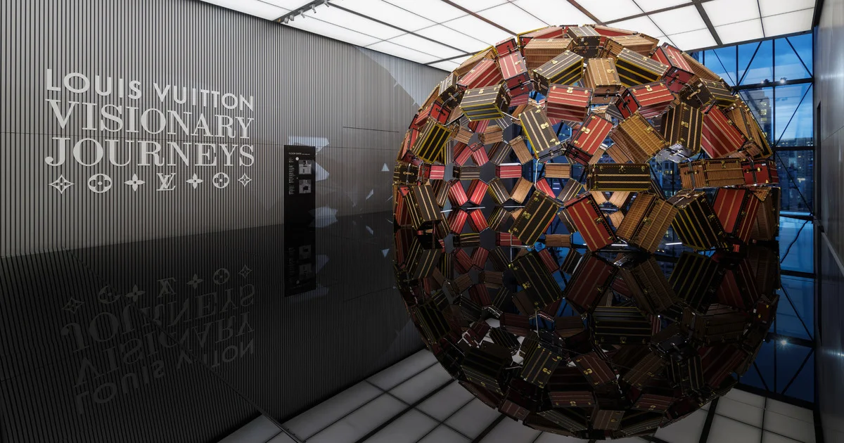 ルイ・ヴィトン ビジョナリー・ジャーニー展 ノベルティ トート&リーフレット ルイ・ヴィトン ビジョナリー・ジャーニー展 ノベルティ トート