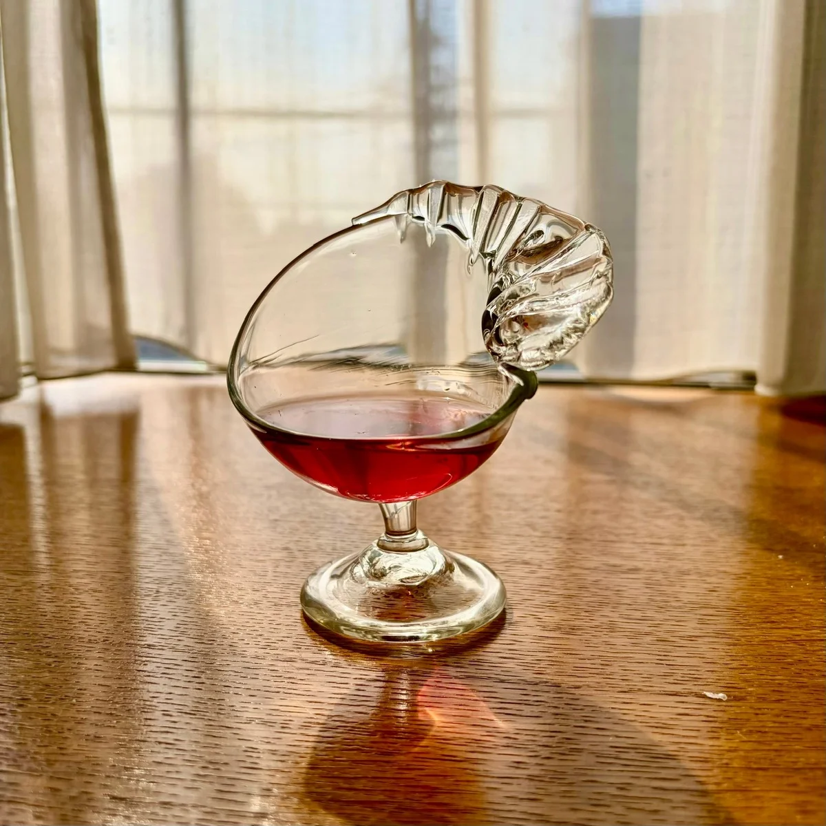 【COMAKI GLASS】のステムグラスを通りすがりに買えたラッキーな男