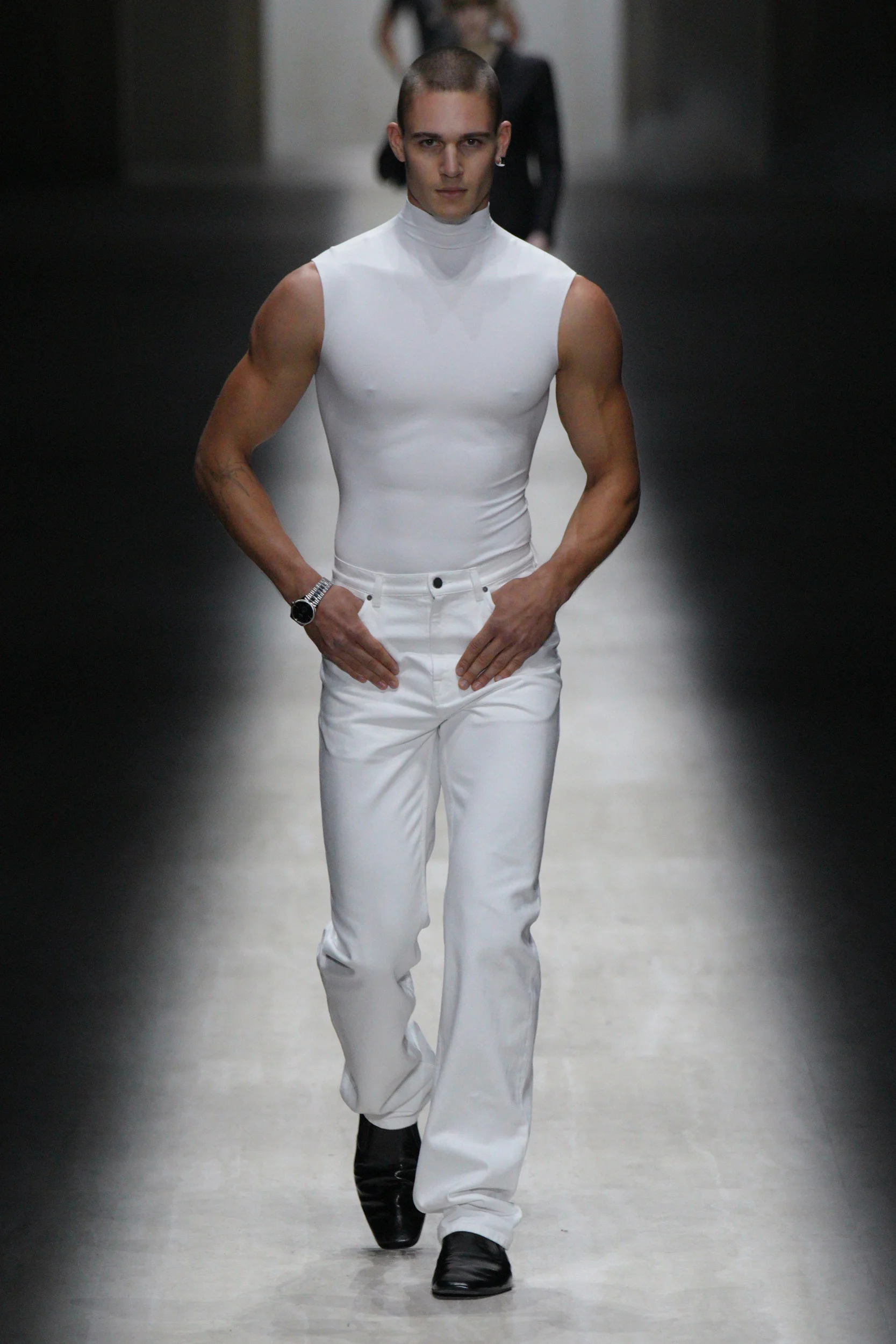 2026-27年秋冬コレクション_GUCCI(グッチ)_モデル_2