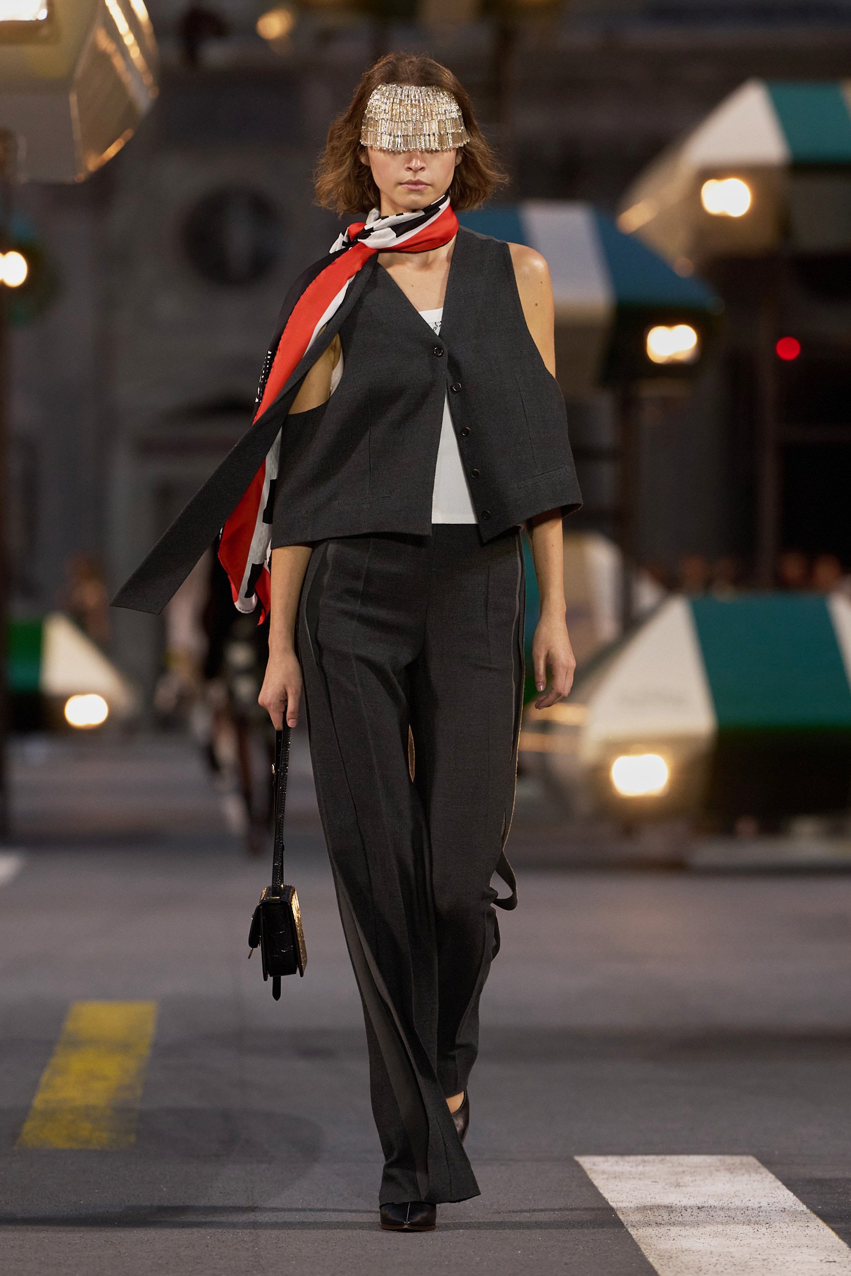 2027年春夏コレクション_LOUIS VUITTON(ルイ・ヴィトン)_モデル_42