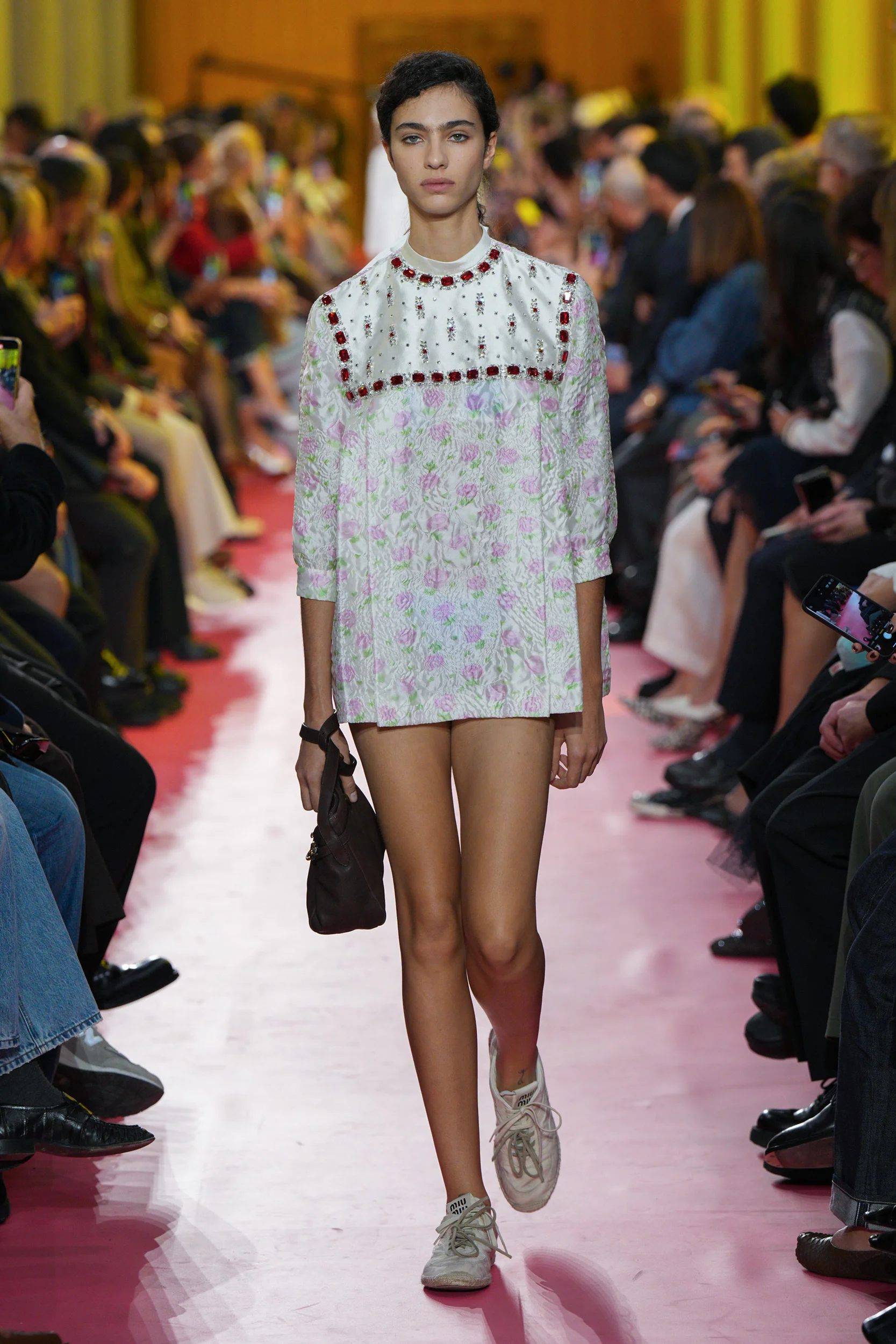 2026年春夏コレクション_MIU MIU(ミュウミュウ)_モデル_54