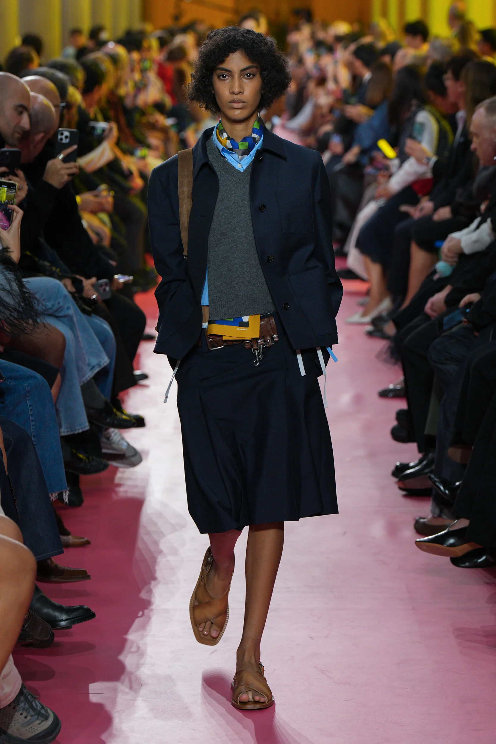 2026年春夏コレクション_MIU MIU(ミュウミュウ)_モデル_23