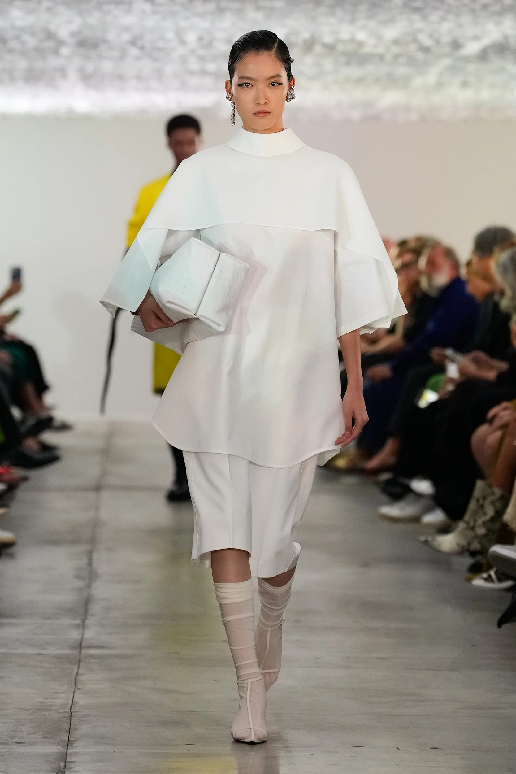 2024年春夏コレクション_JIL SANDER(ジル サンダー)_モデル_16