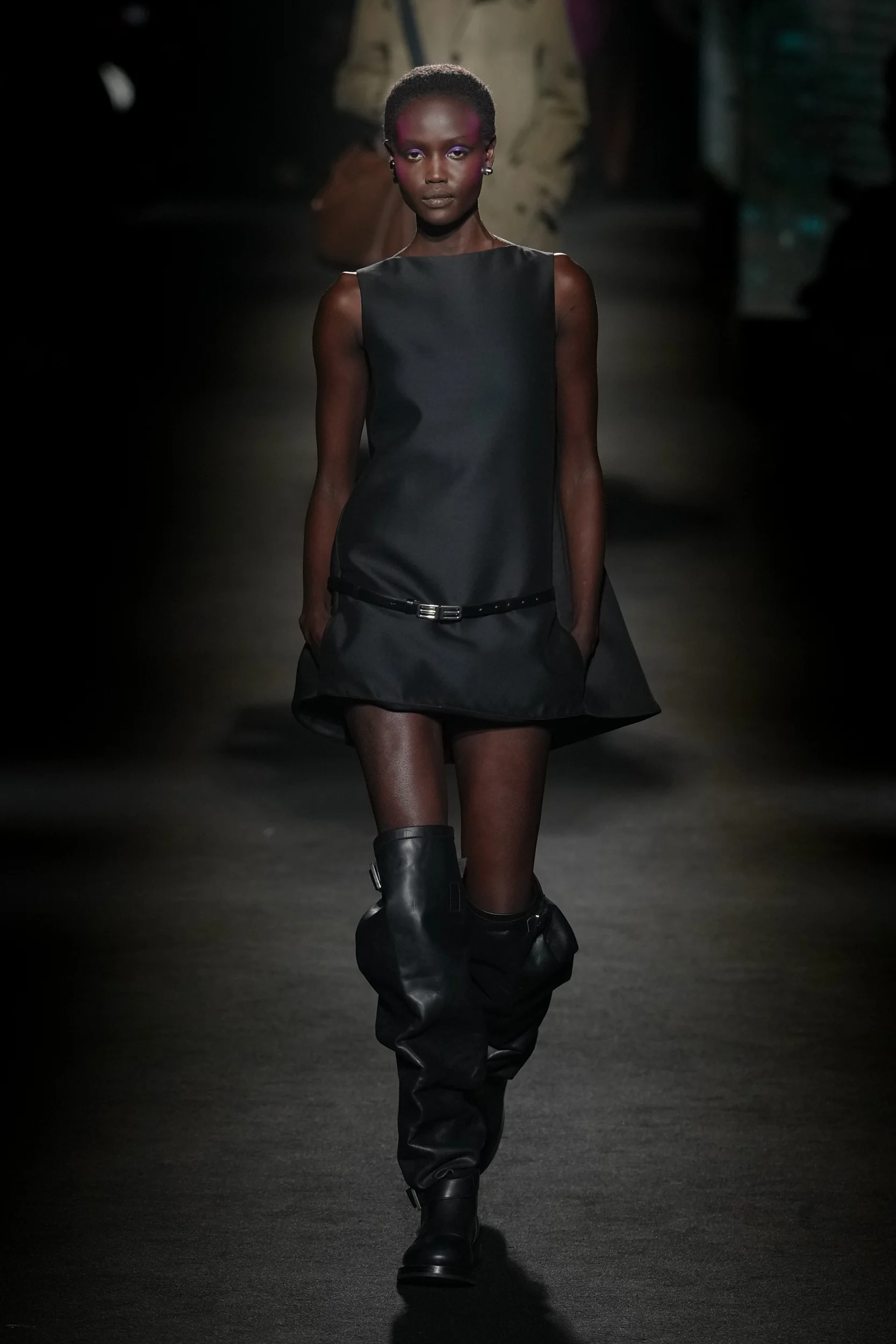 2026-27年秋冬コレクション_BALENCIAGA(バレンシアガ)_モデル_61