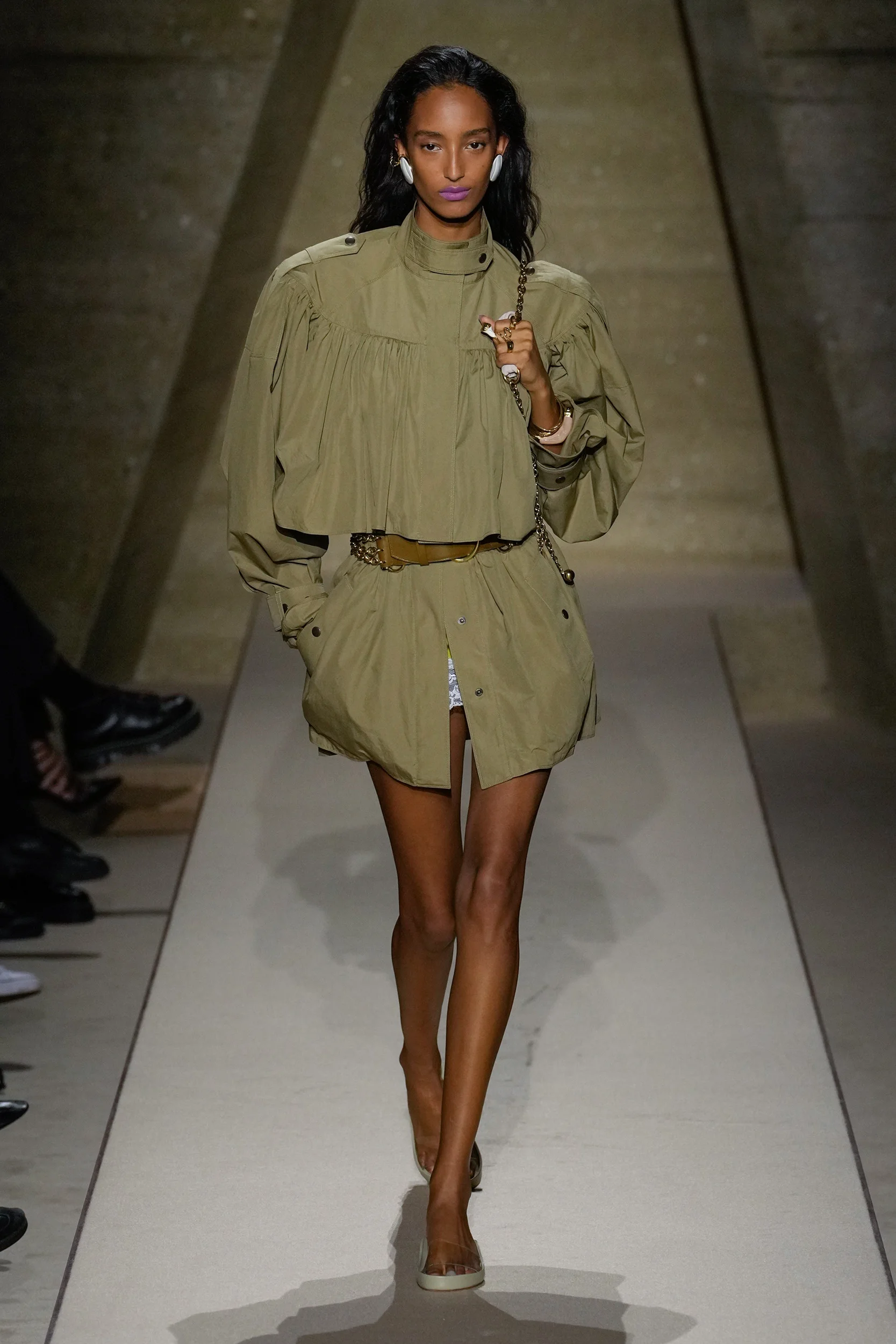 2026年春夏コレクション_CHLOÉ(クロエ)_モデル_30