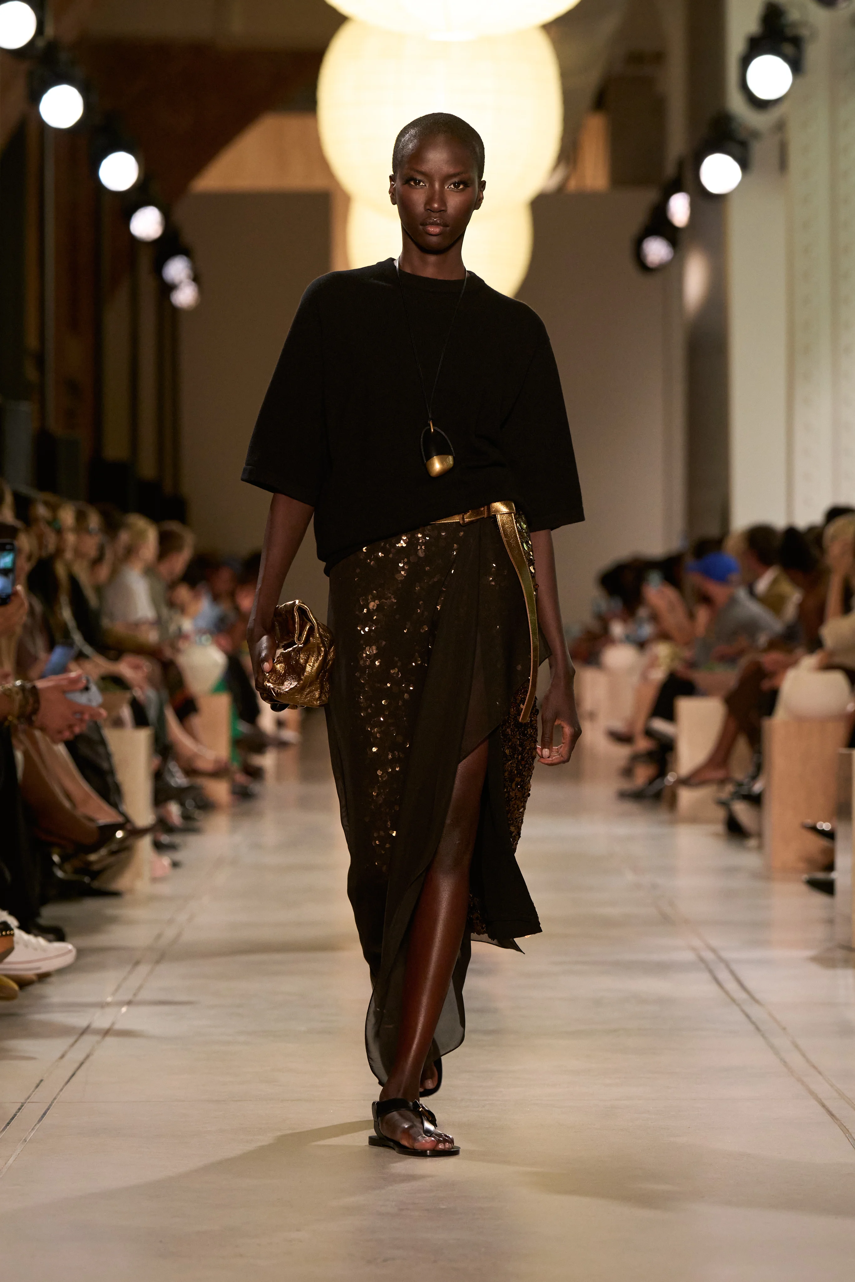 2026年春夏コレクション_MICHAEL KORS COLLECTION(マイケル・コース コレクション)_モデル_21