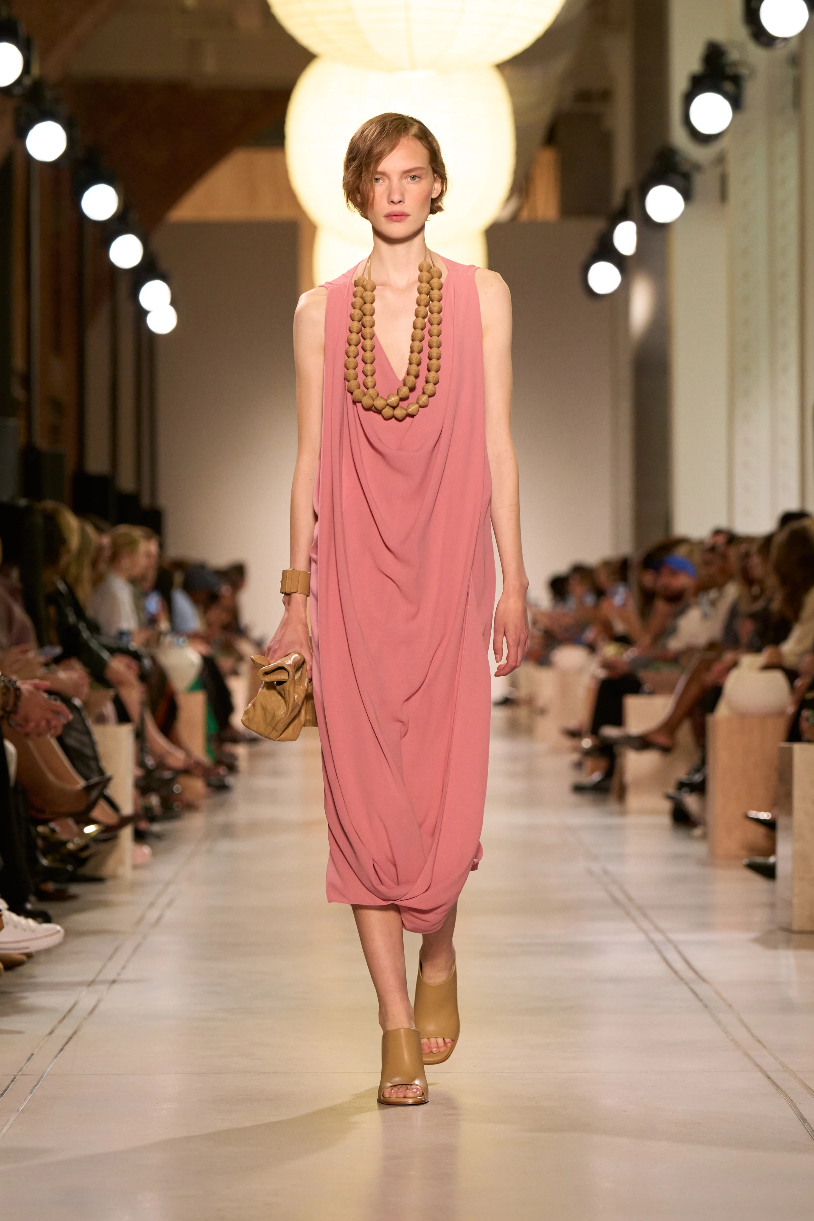 2026年春夏コレクション_MICHAEL KORS COLLECTION(マイケル・コース コレクション)_モデル_49