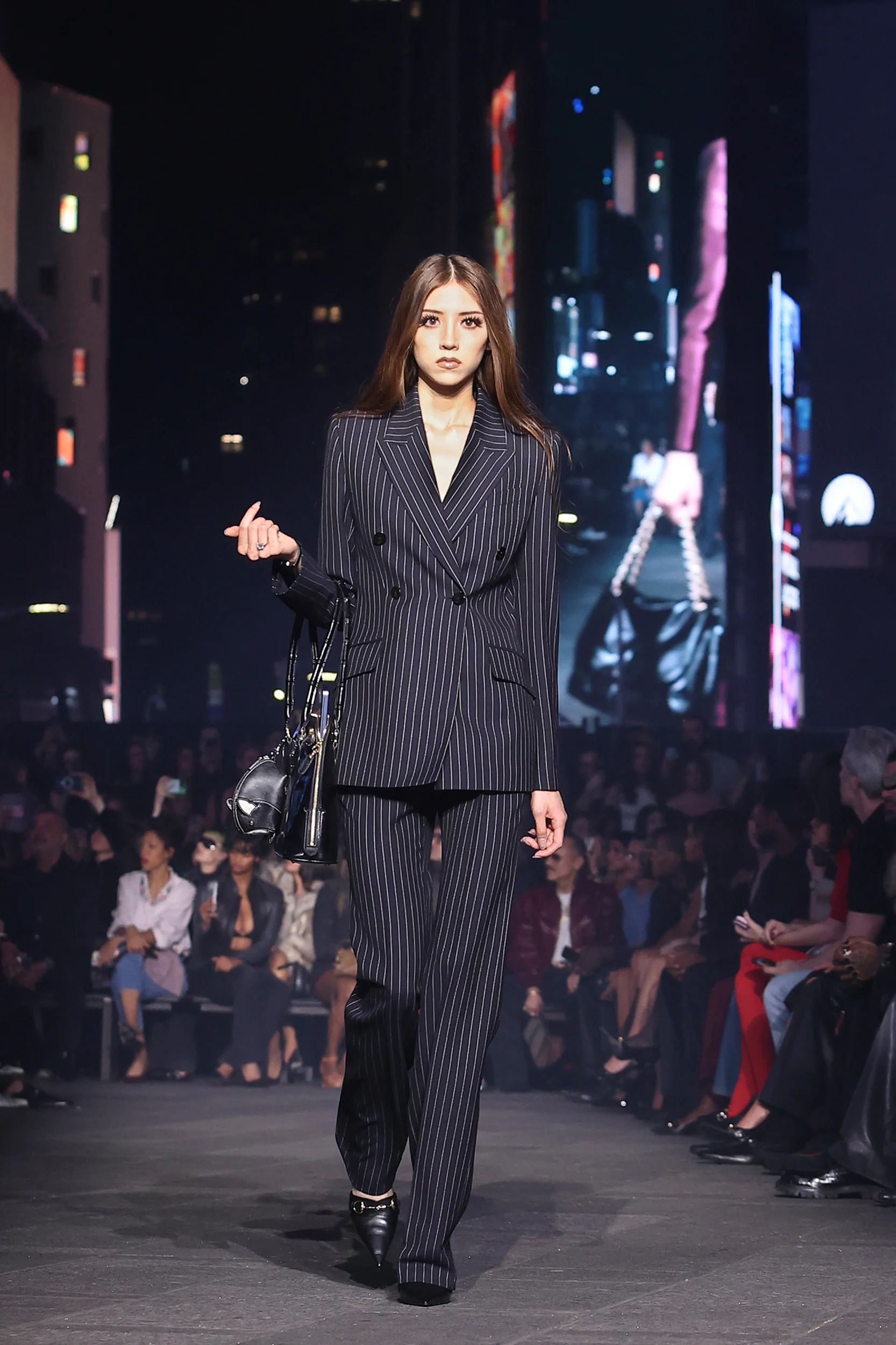 2027年クルーズコレクション_GUCCI(グッチ)_モデル_3