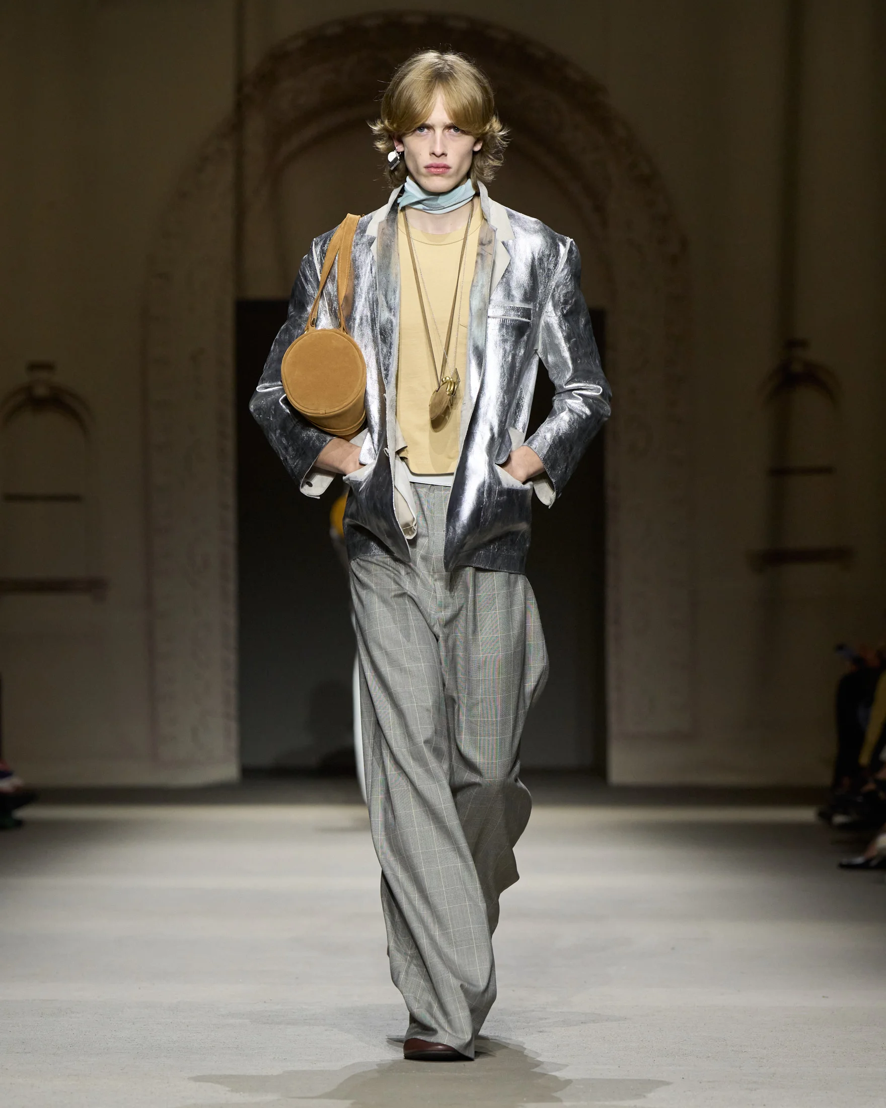 2026年春夏コレクション_COACH(コーチ)_モデル_35