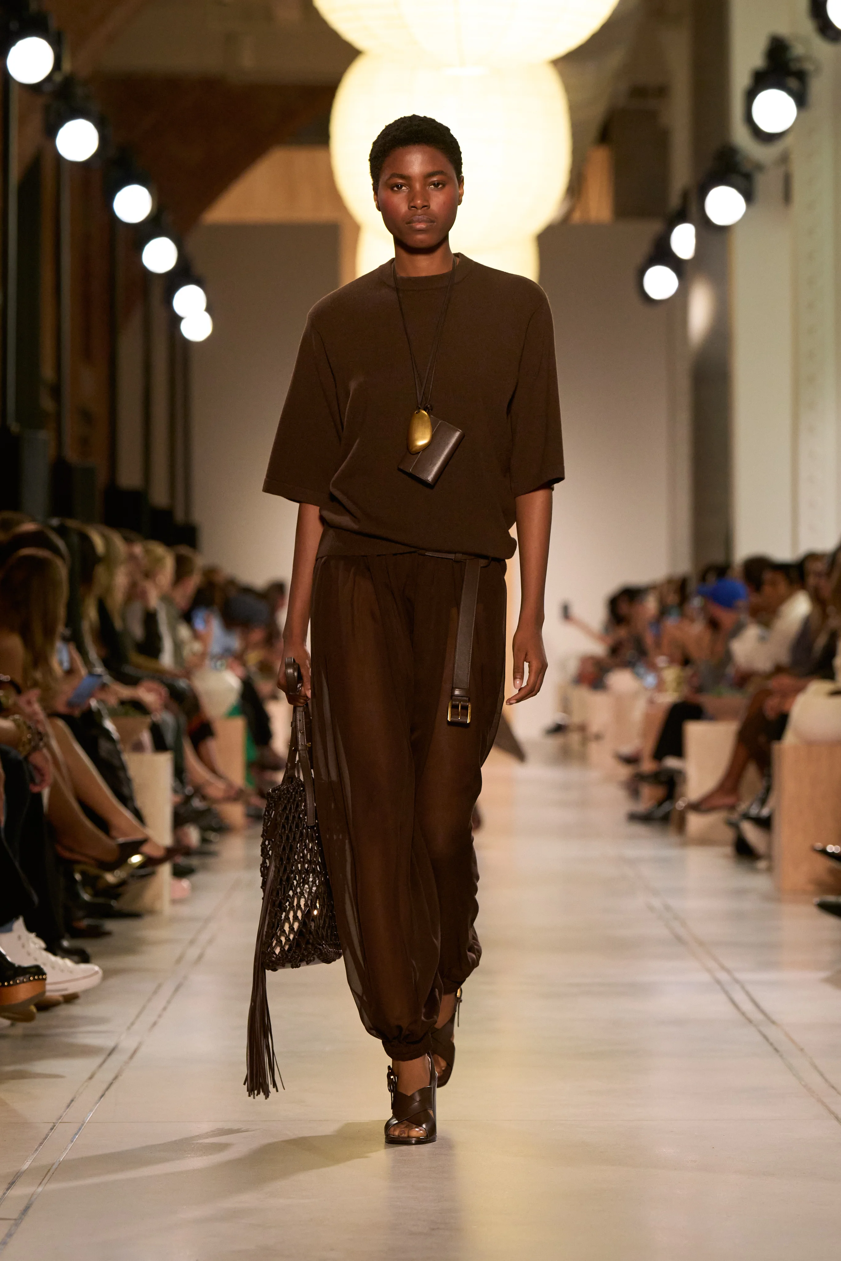 2026年春夏コレクション_MICHAEL KORS COLLECTION(マイケル・コース コレクション)_モデル_16