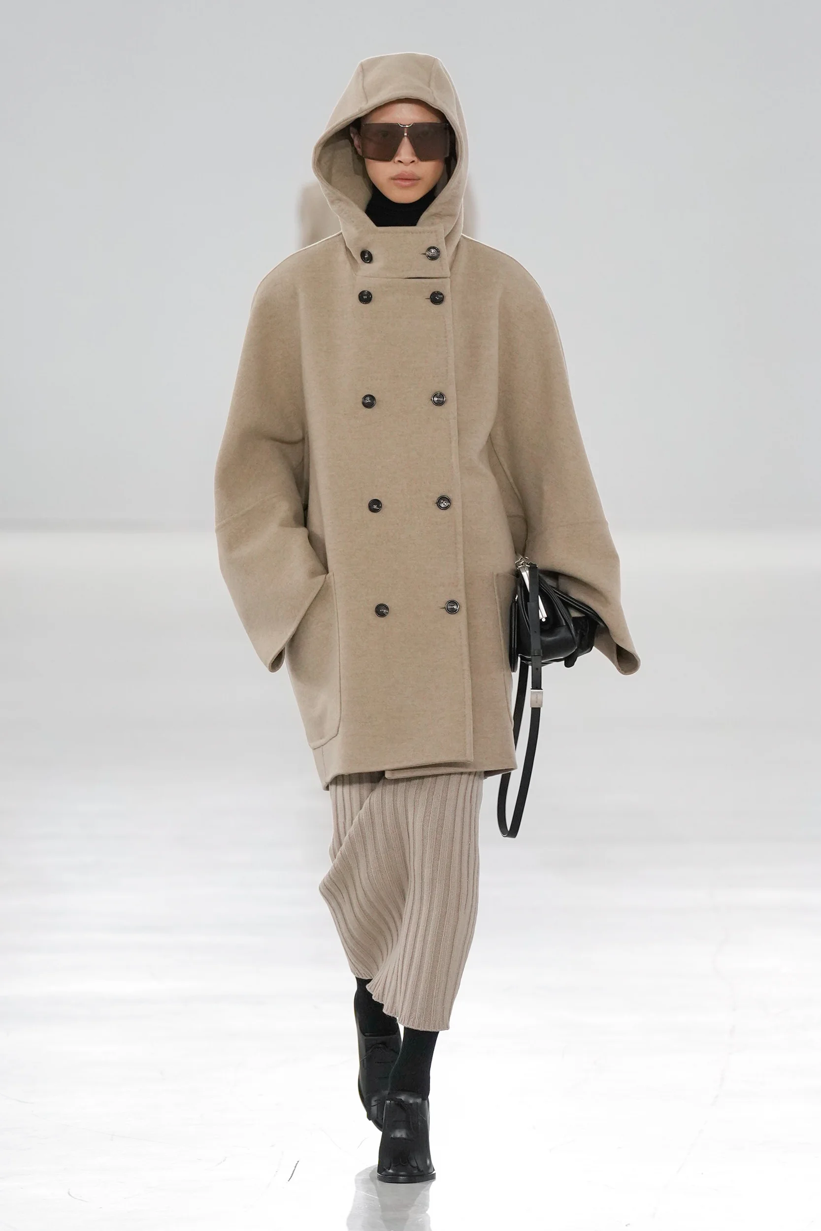 2024-25年秋冬コレクション_MAX MARA(マックスマーラ)_モデル_28