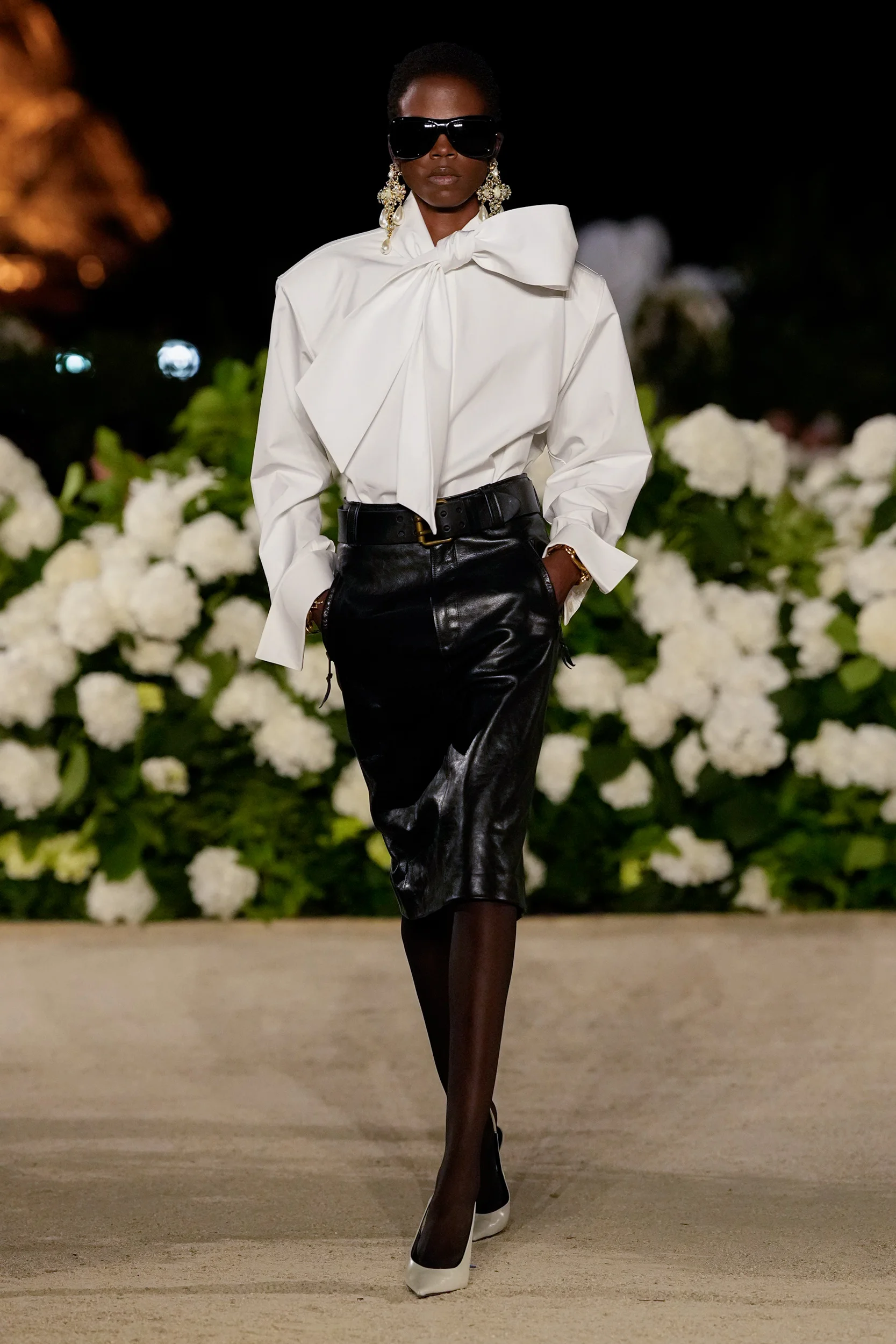 2026年春夏コレクション_SAINT LAURENT(サンローラン)_モデル_4