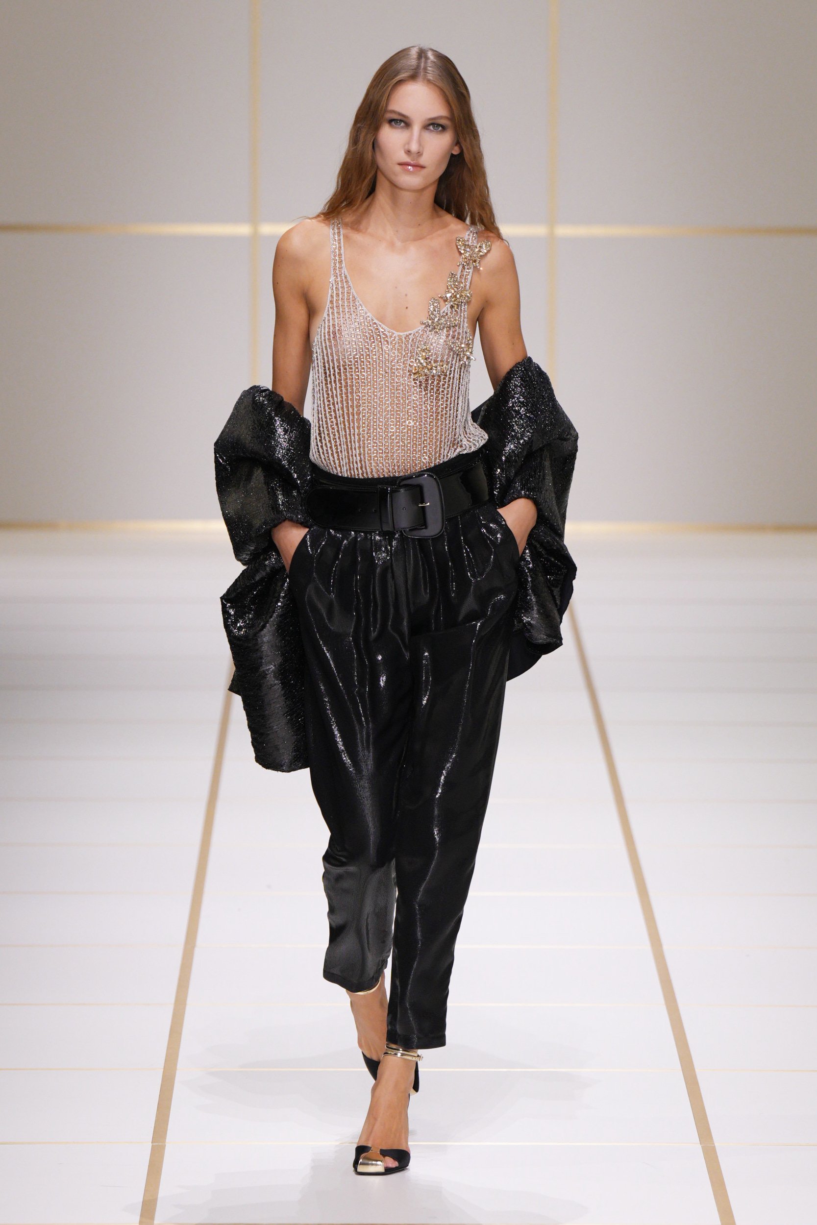 2027年春夏コレクション_GIORGIO ARMANI(ジョルジオ アルマーニ)_モデル_63