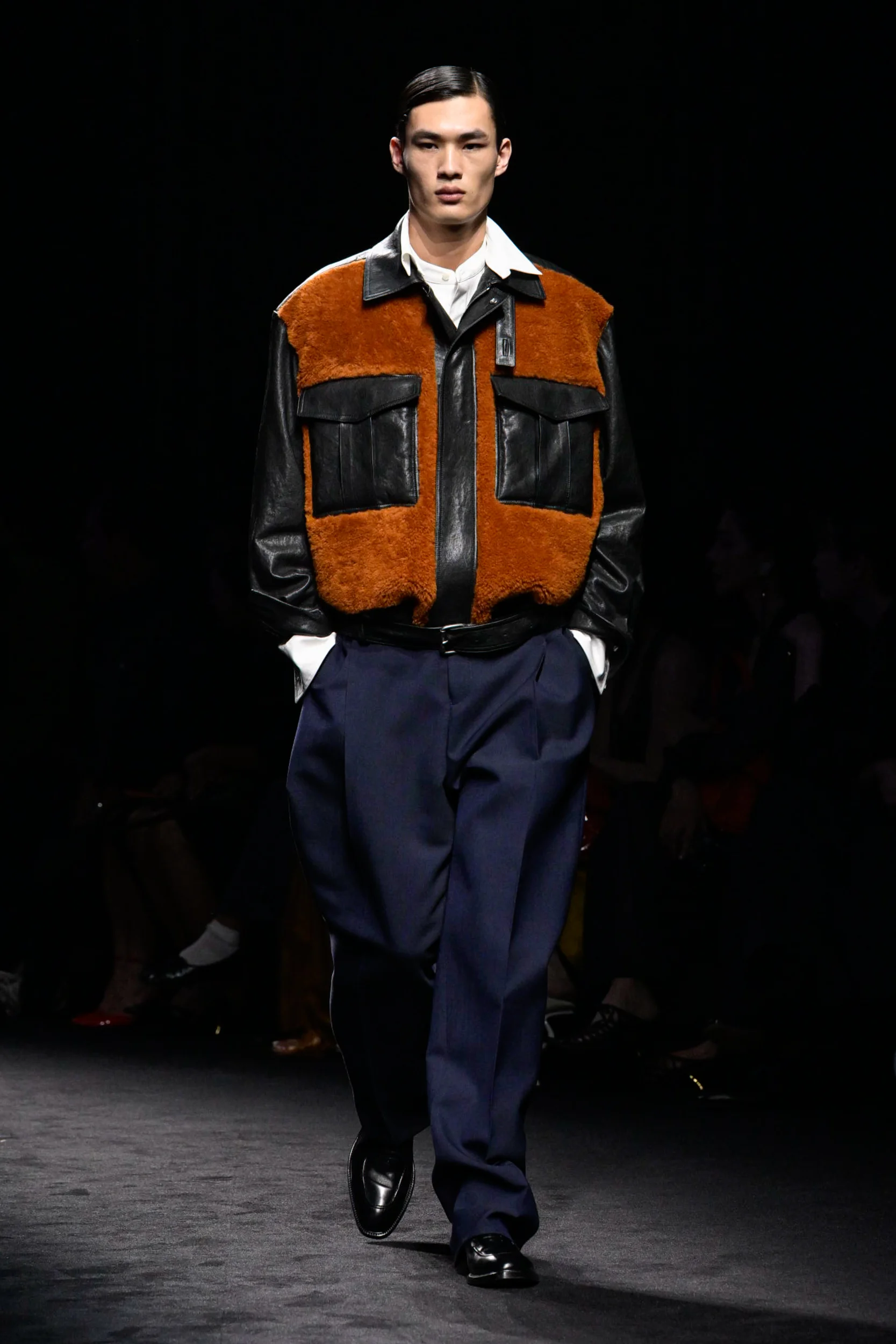 2026-27年秋冬コレクション_FERRAGAMO(フェラガモ)_モデル_35