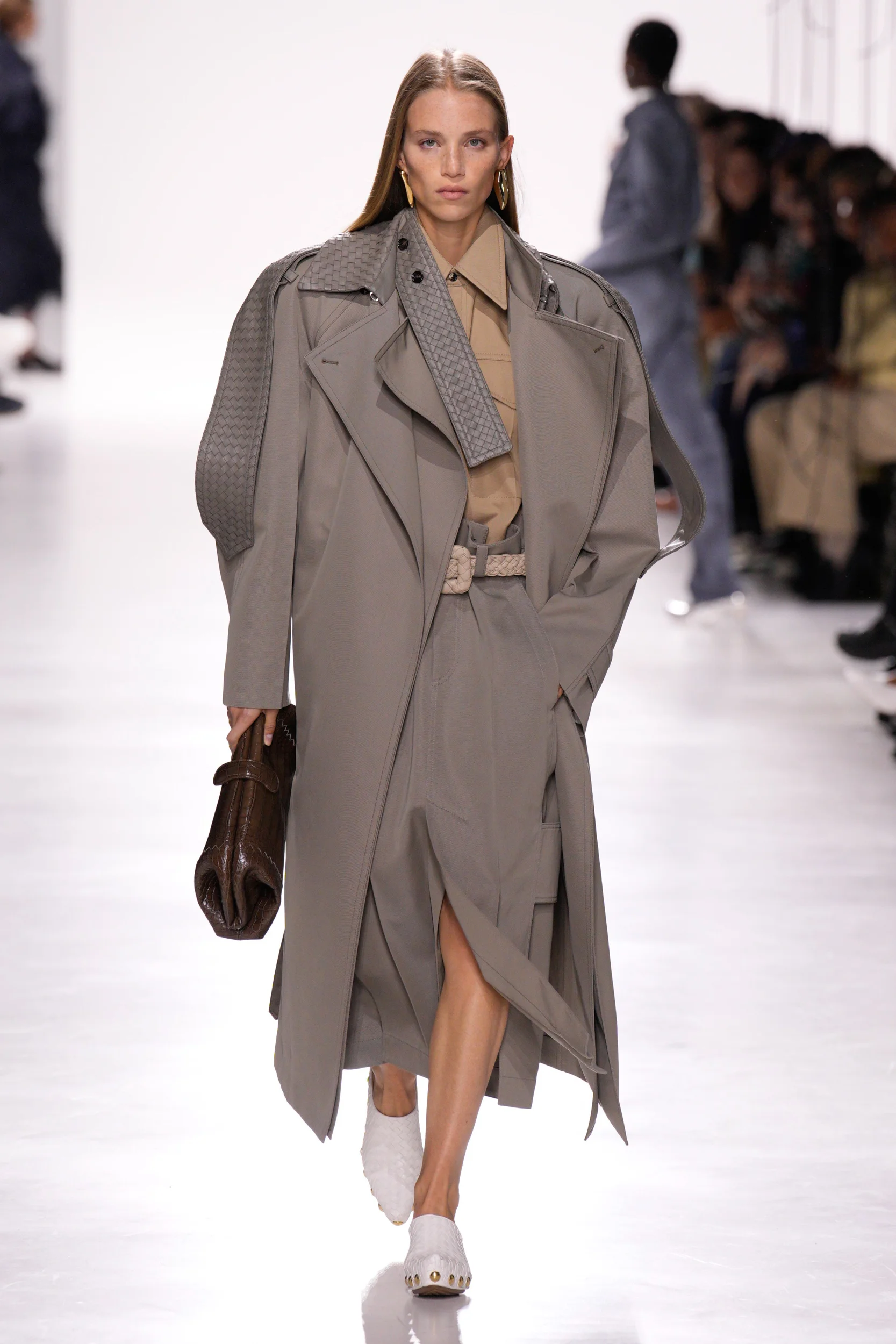 2026年春夏コレクション_BOTTEGA VENETA(ボッテガ ヴェネタ)_モデル_35