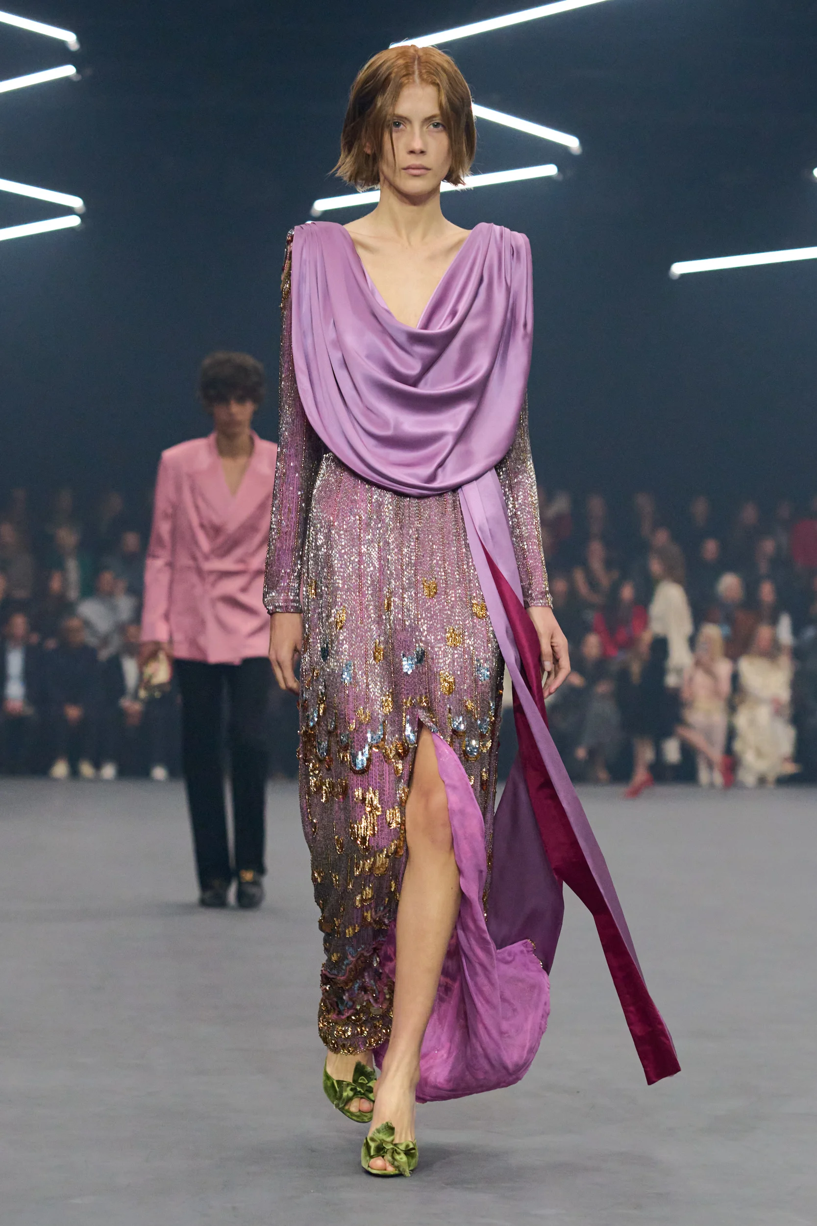 2026年春夏コレクション_VALENTINO(ヴァレンティノ)_モデル_45