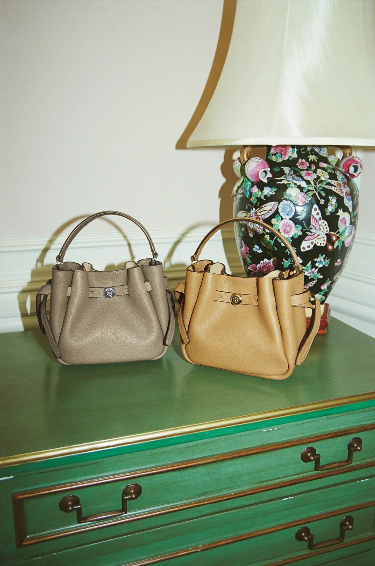 ホリデーはTORY BURCHと　のん、イットバッグと遊ぶの画像4