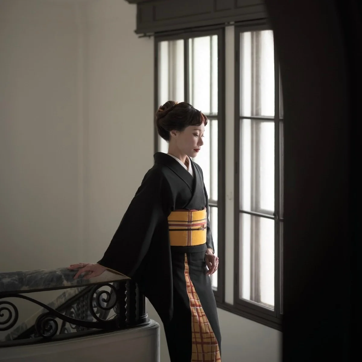 【マドモアゼル・ユリア】がきものをワードローブとして楽しむ方法を伝授！ 初の単著『きもののとりこ』に注目