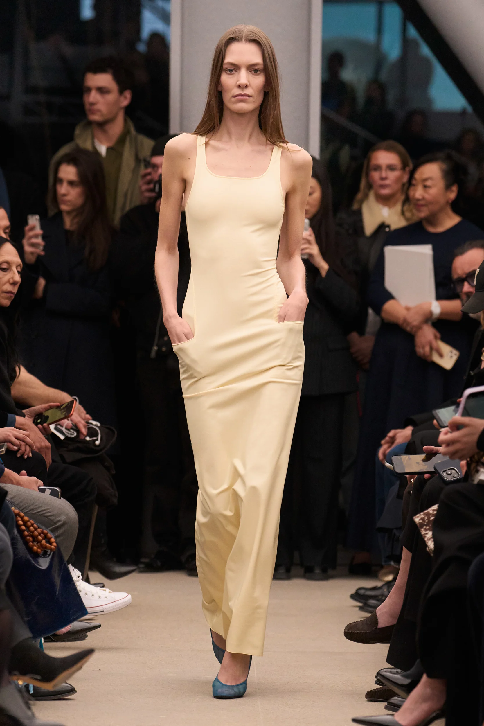 2026-27年秋冬コレクション_ALAÏA(アライア)_モデル_14