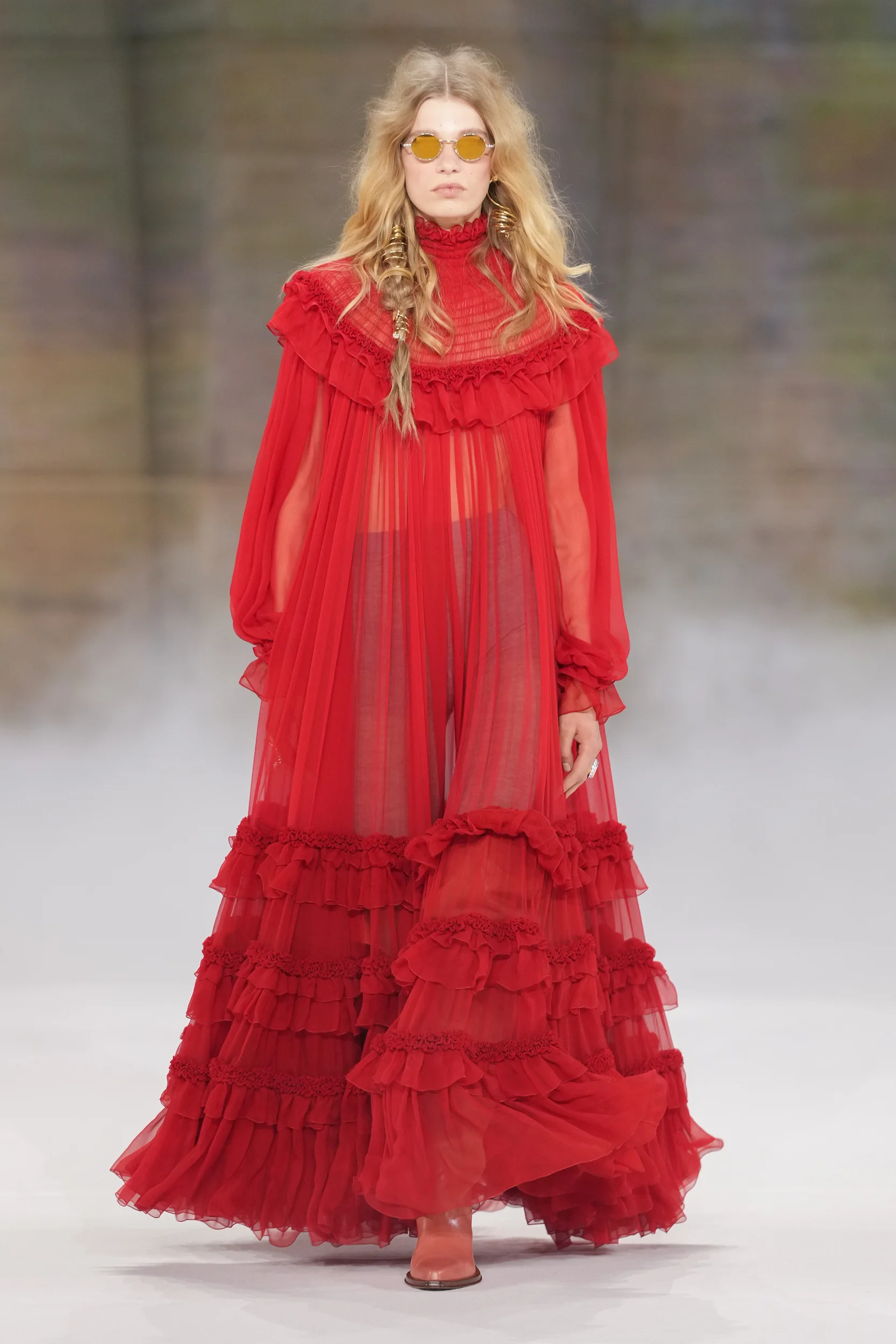 2026-27年秋冬コレクション_CHLOÉ(クロエ)_モデル_10