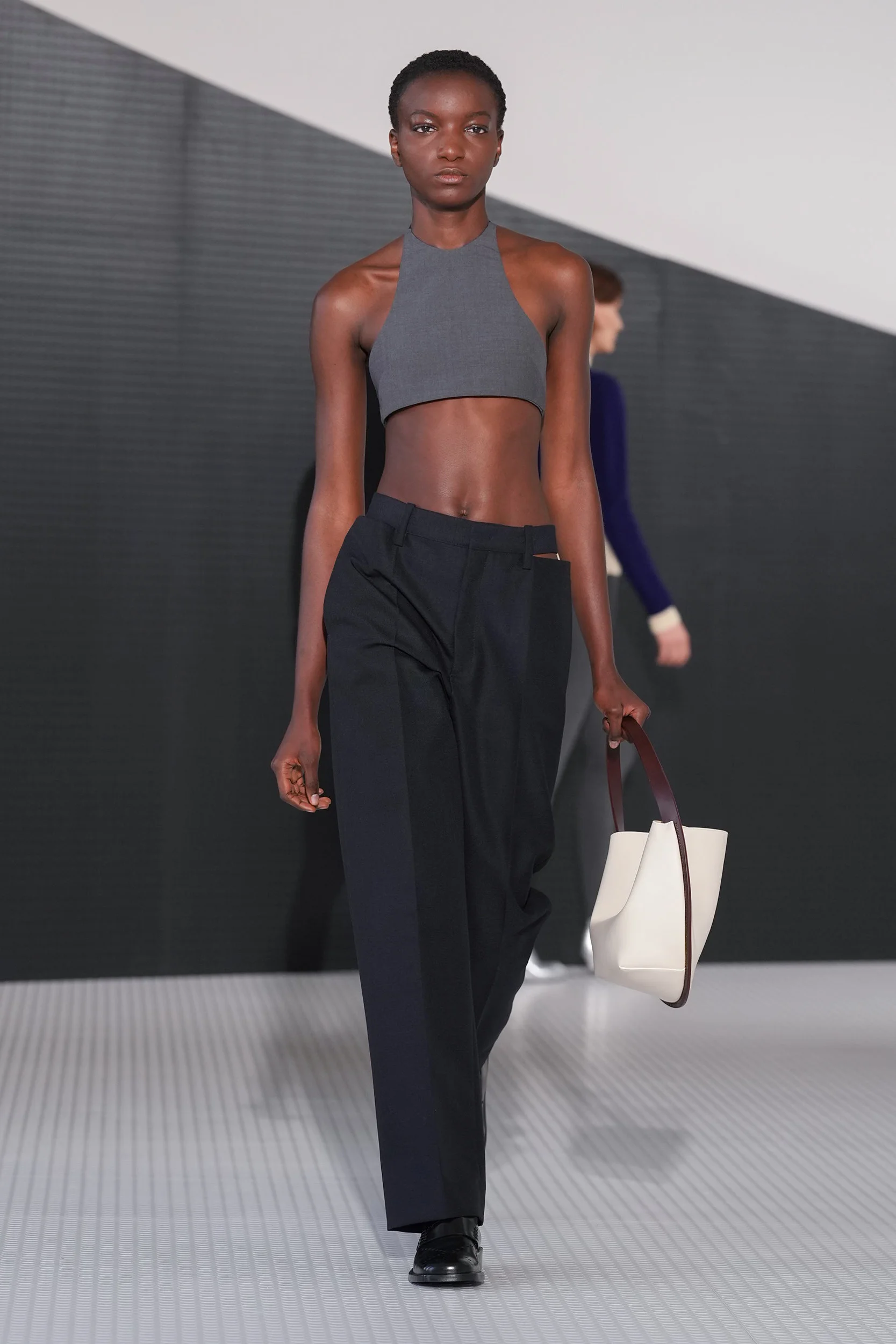 2026年春夏コレクション_JIL SANDER(ジル サンダー)_モデル_25