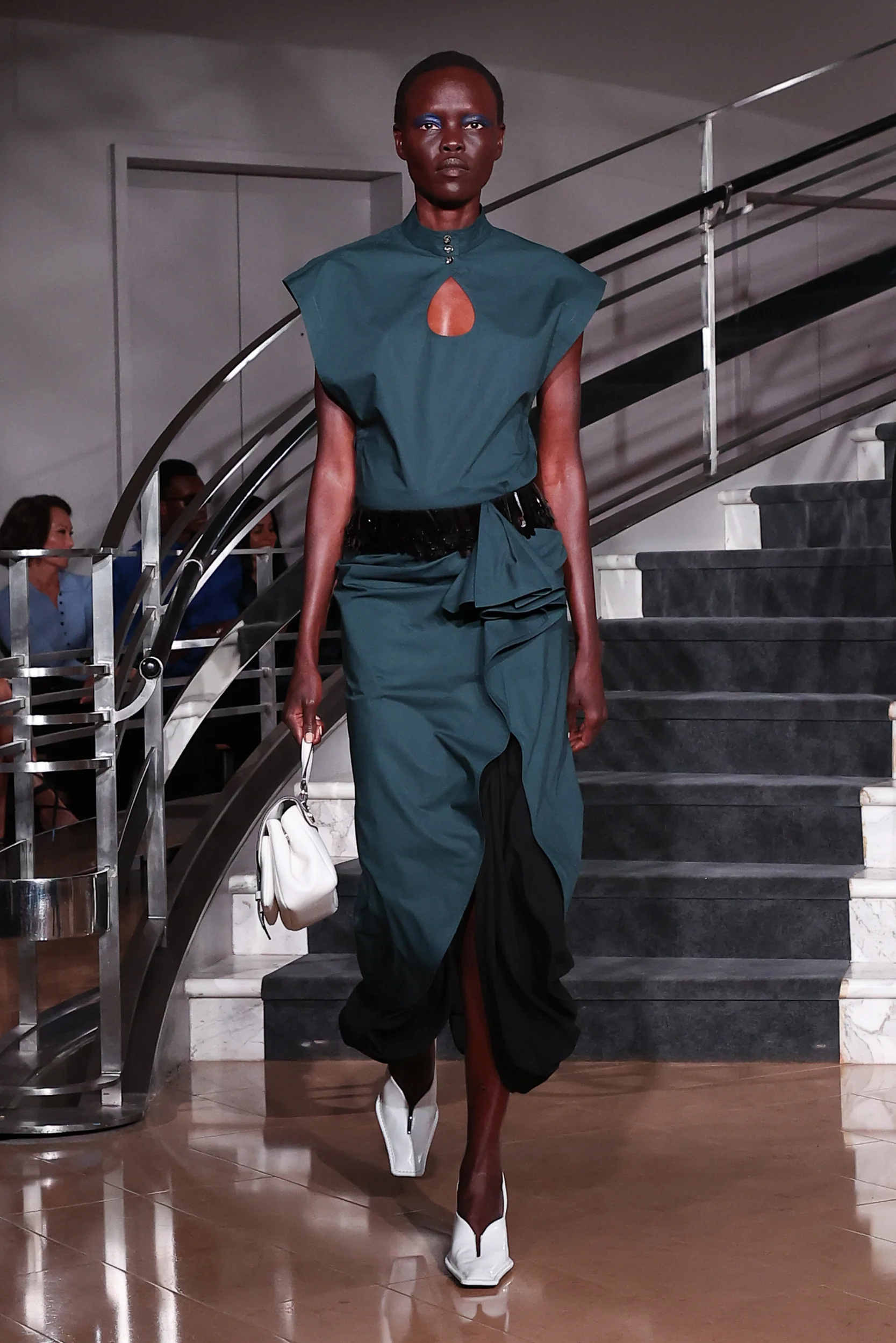 2027年春夏コレクション_PROENZA SCHOULER(プロエンザ スクーラー)_モデル_16