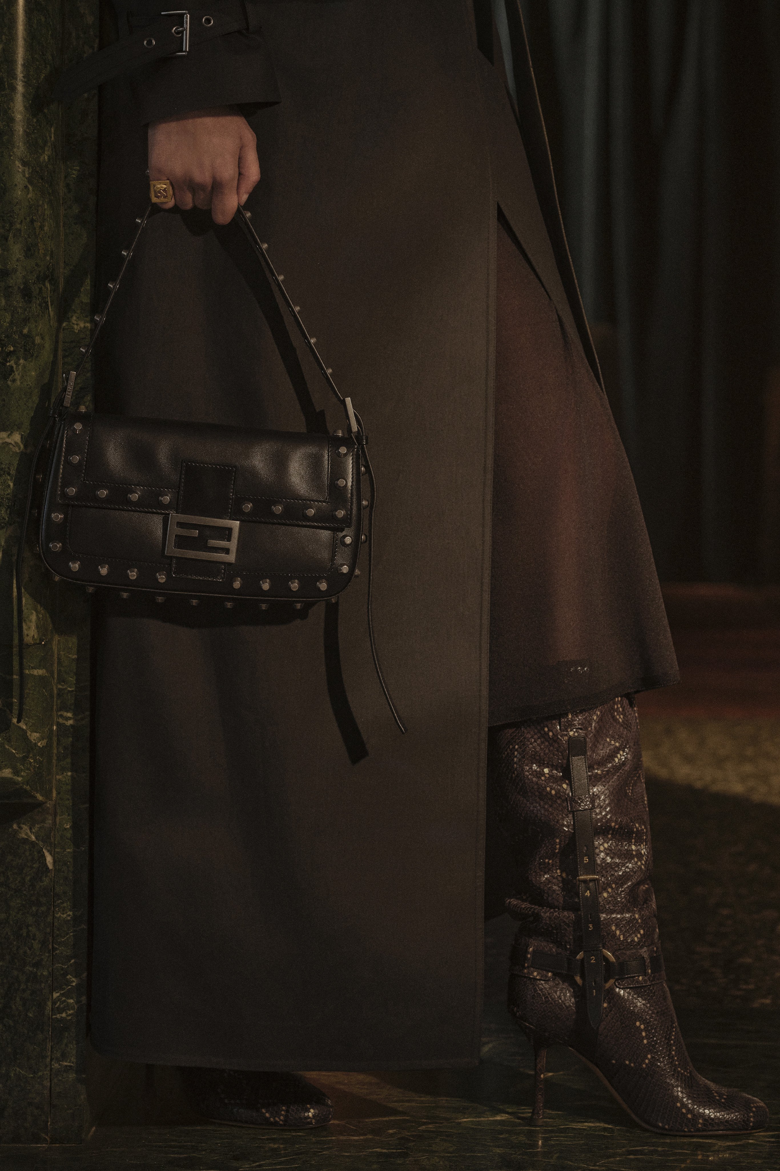 2027年クルーズコレクション_FENDI(フェンディ)_モデル_44