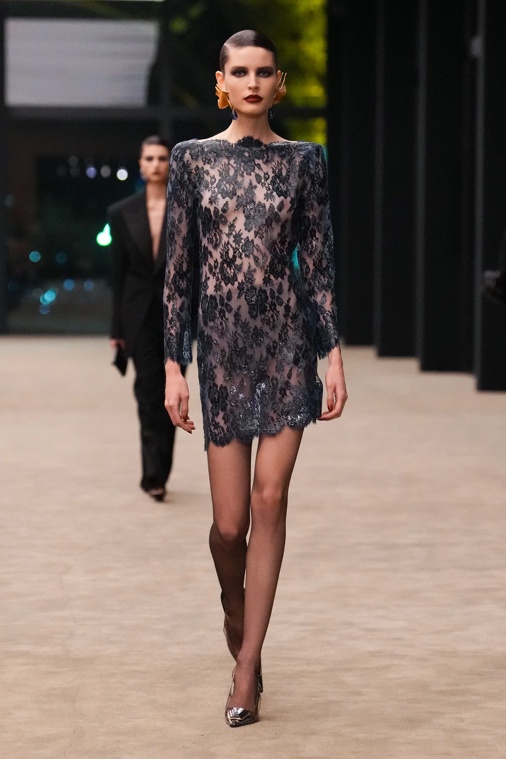 2026-27年秋冬コレクション_SAINT LAURENT(サンローラン)_モデル_48