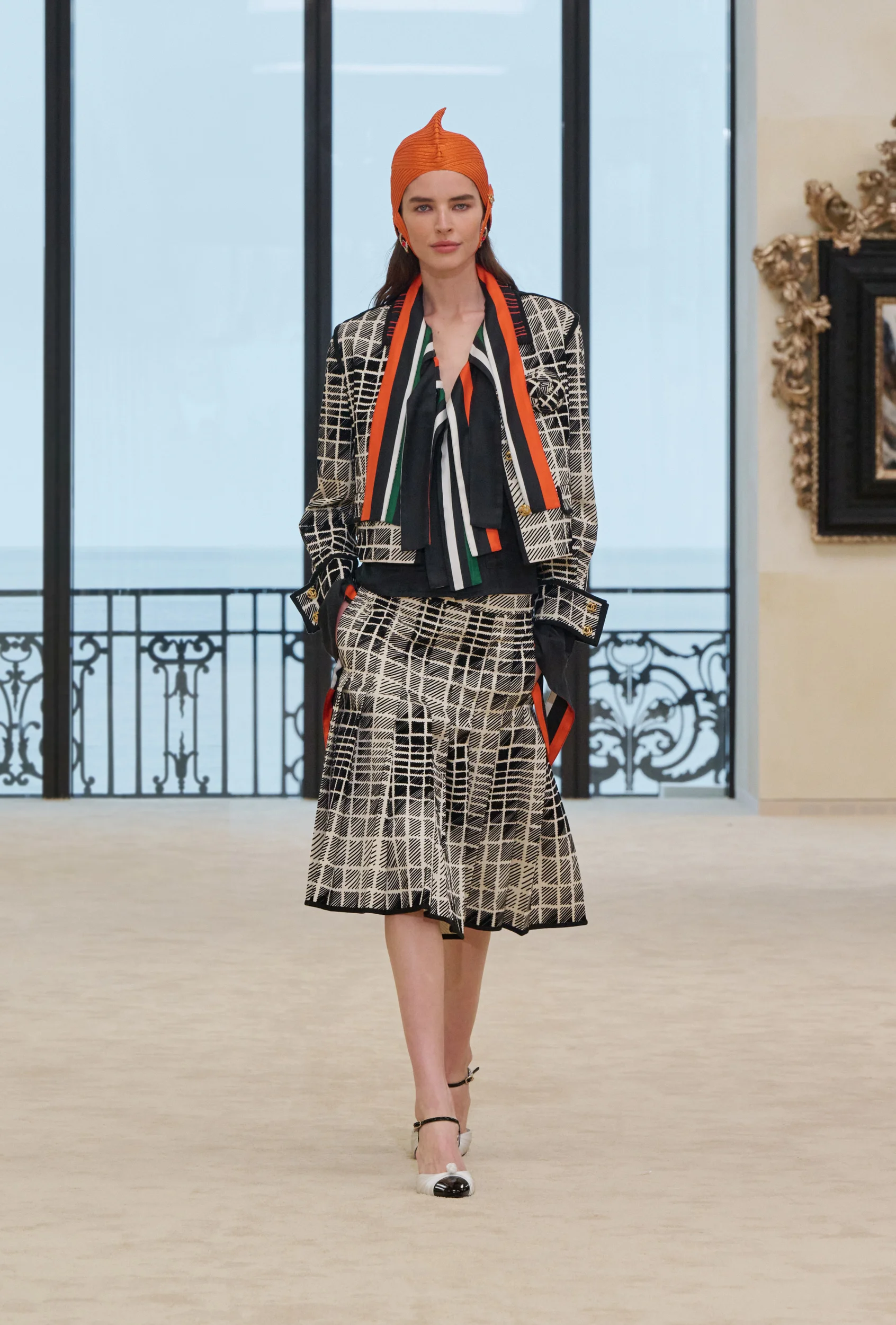 2027年クルーズコレクション_CHANEL(シャネル)_モデル_45