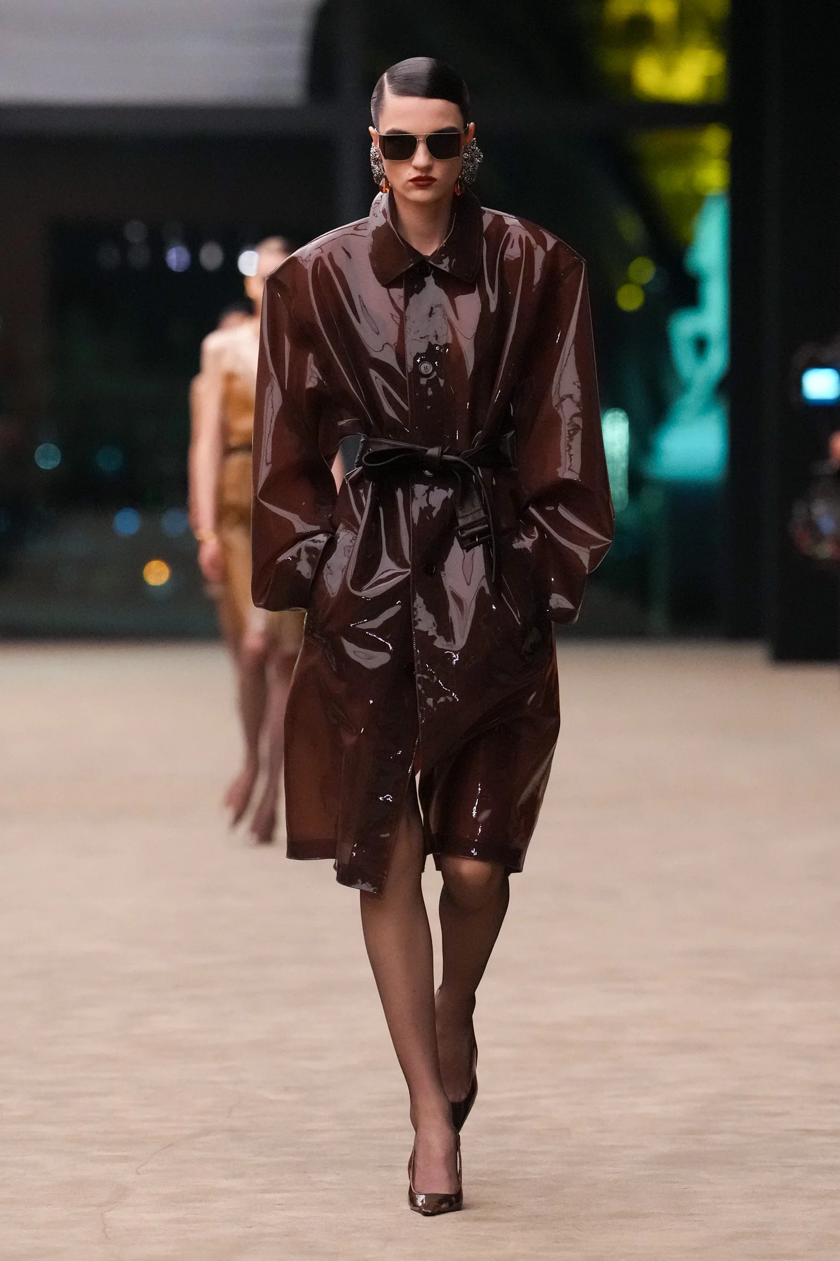 2026-27年秋冬コレクション_SAINT LAURENT(サンローラン)_モデル_29