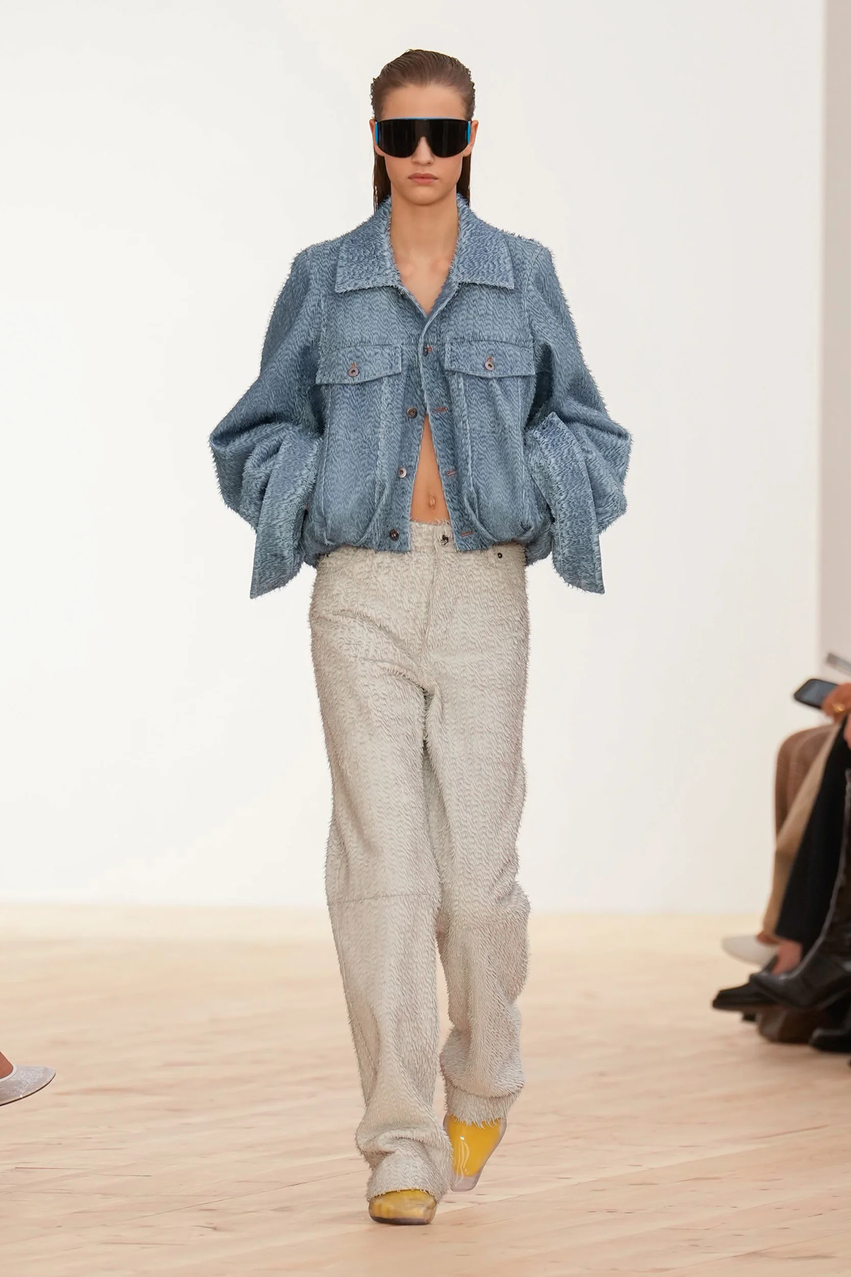 2026年春夏コレクション_LOEWE(ロエベ)_モデル_29