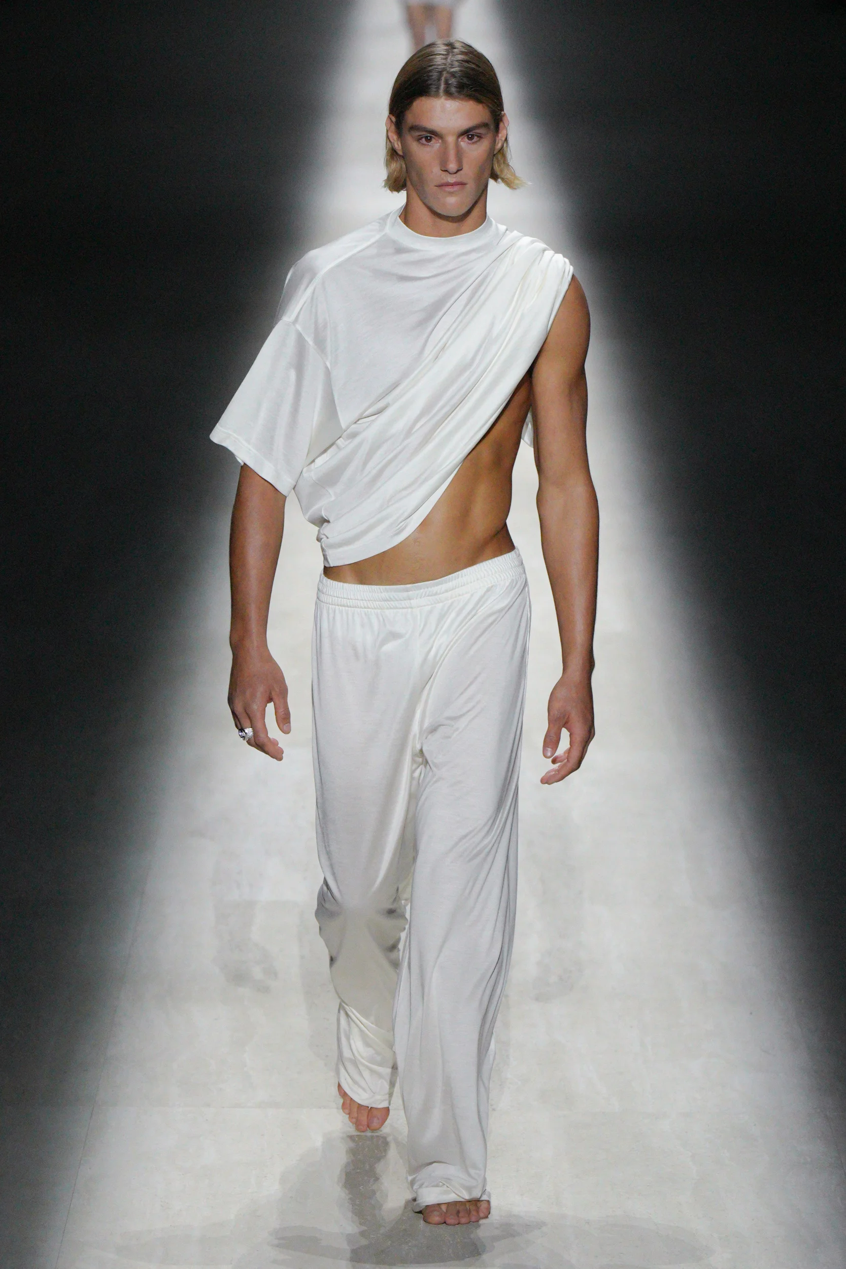 2026-27年秋冬コレクション_GUCCI(グッチ)_モデル_70