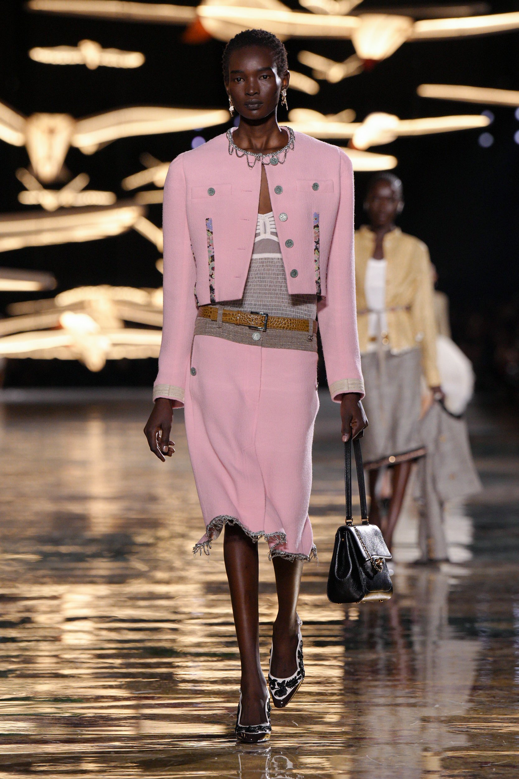 2027年春夏コレクション_CHANEL(シャネル)_モデル_12
