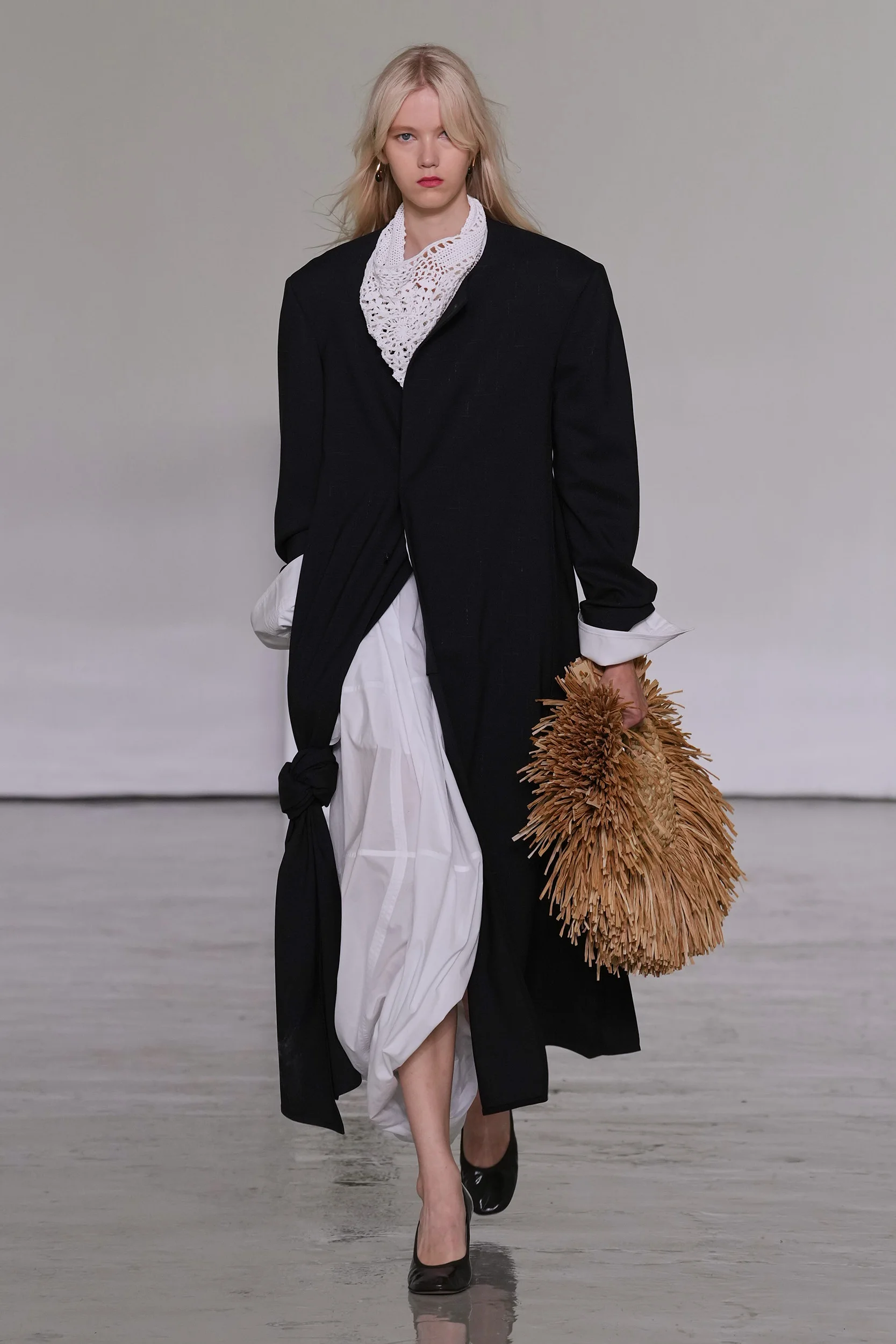 2027年春夏コレクション_BOTTEGA VENETA(ボッテガ ヴェネタ)_モデル_7